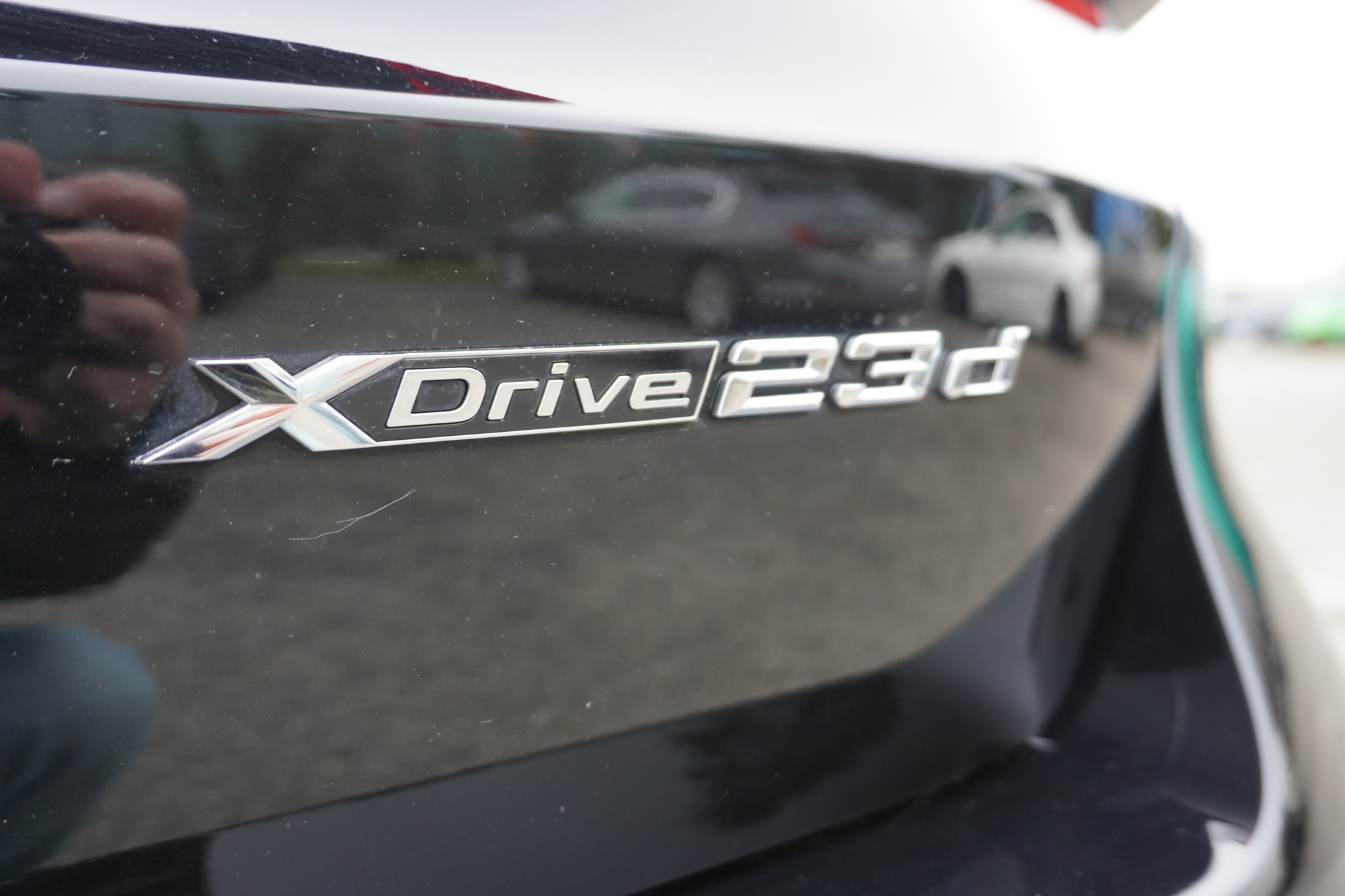 listing desktop thumbnail image 9