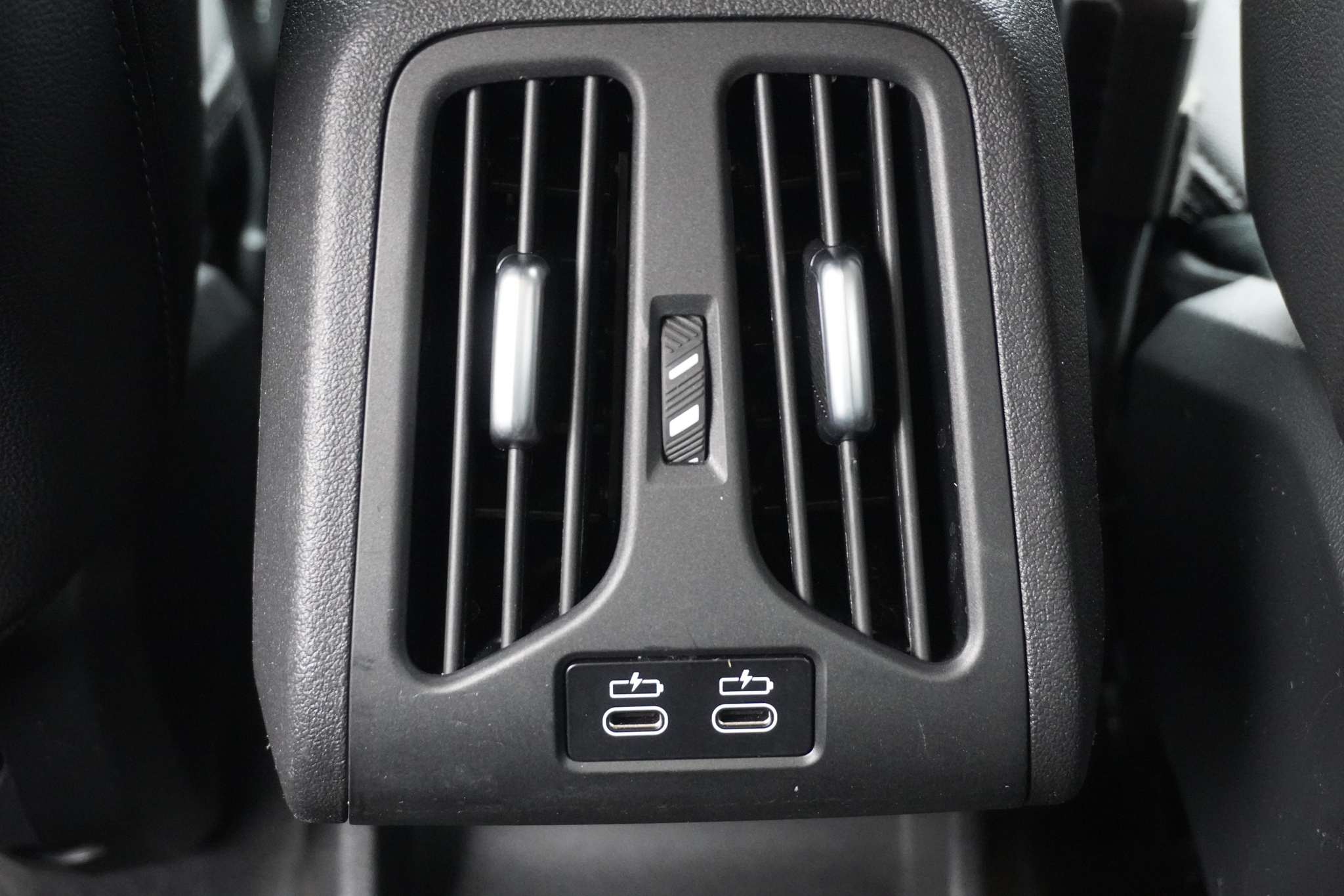 listing desktop thumbnail image 20