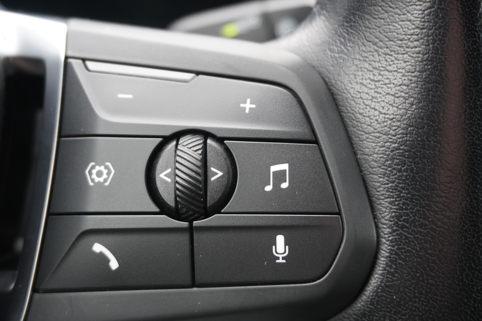 listing desktop thumbnail image 29