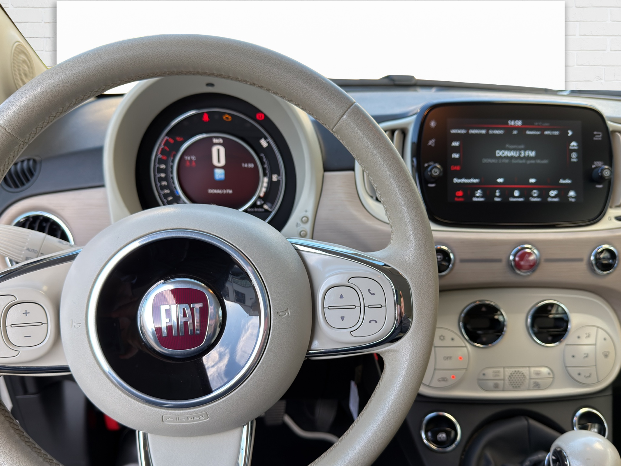 listing desktop thumbnail image 7