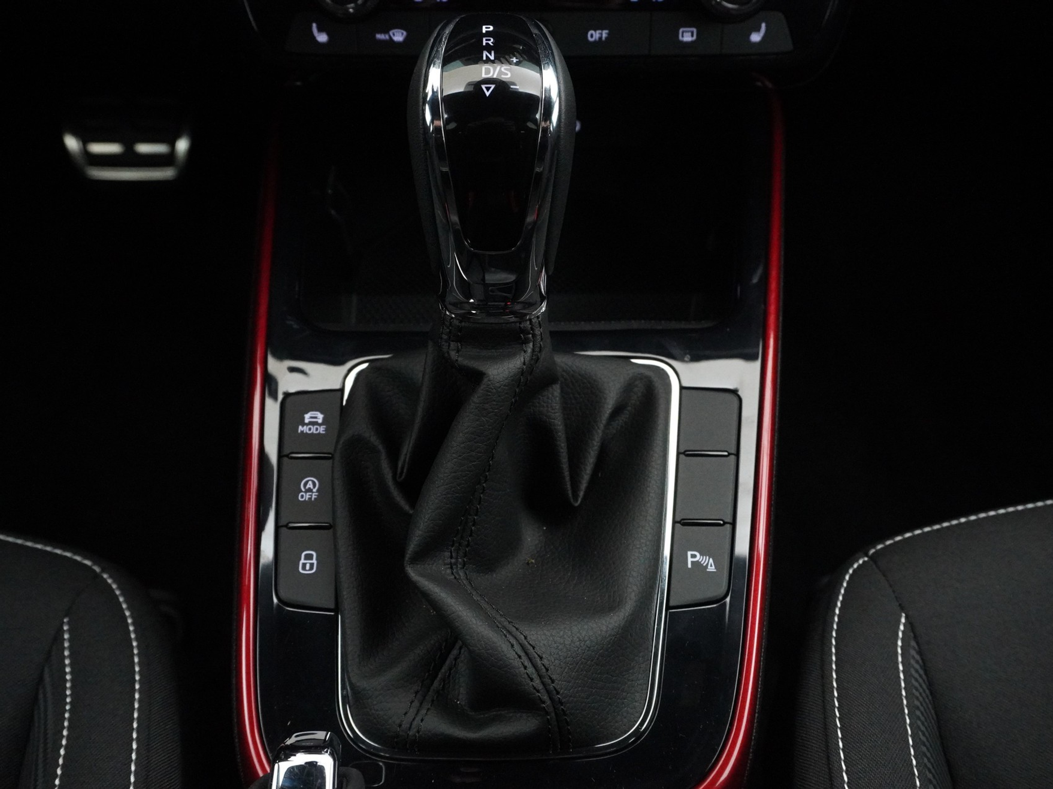 listing desktop thumbnail image 18