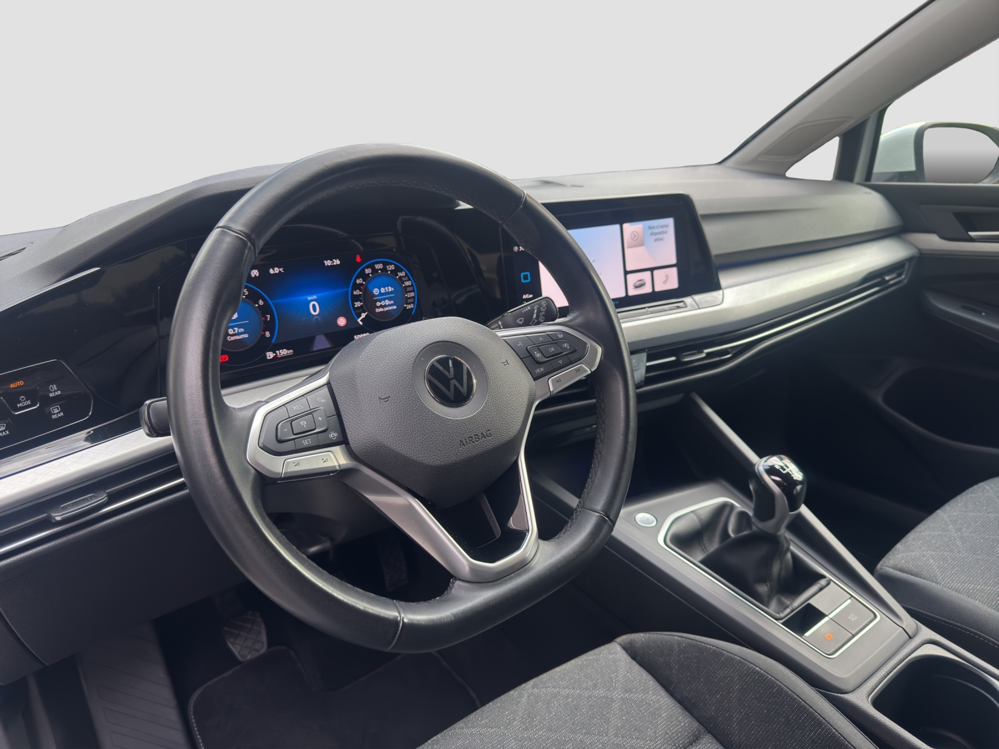 listing desktop thumbnail image 7