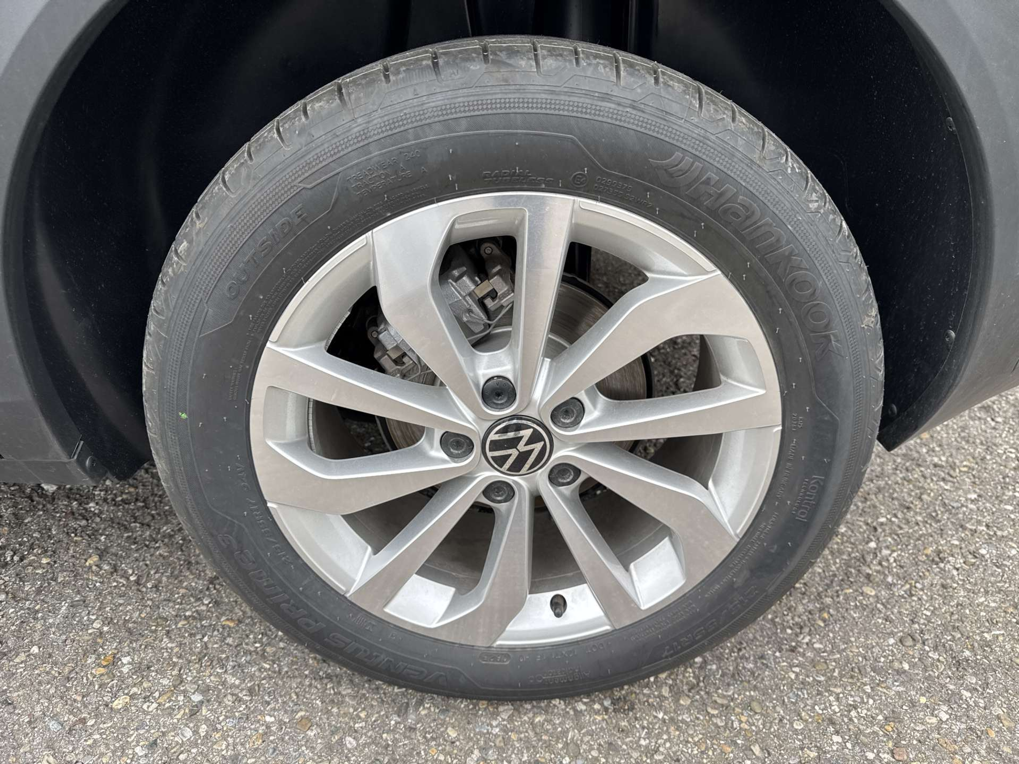 listing desktop thumbnail image 9