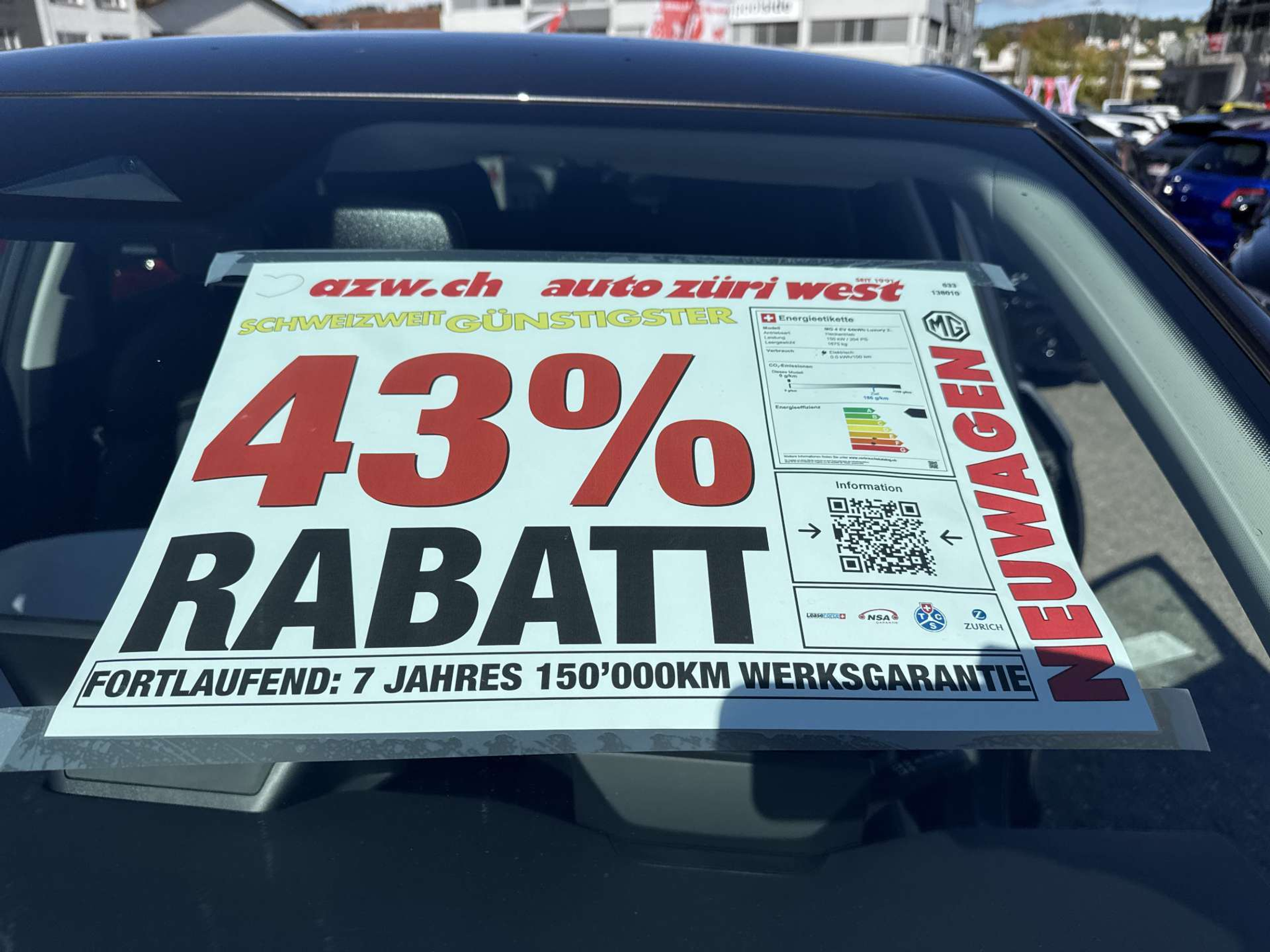 listing desktop thumbnail image 3