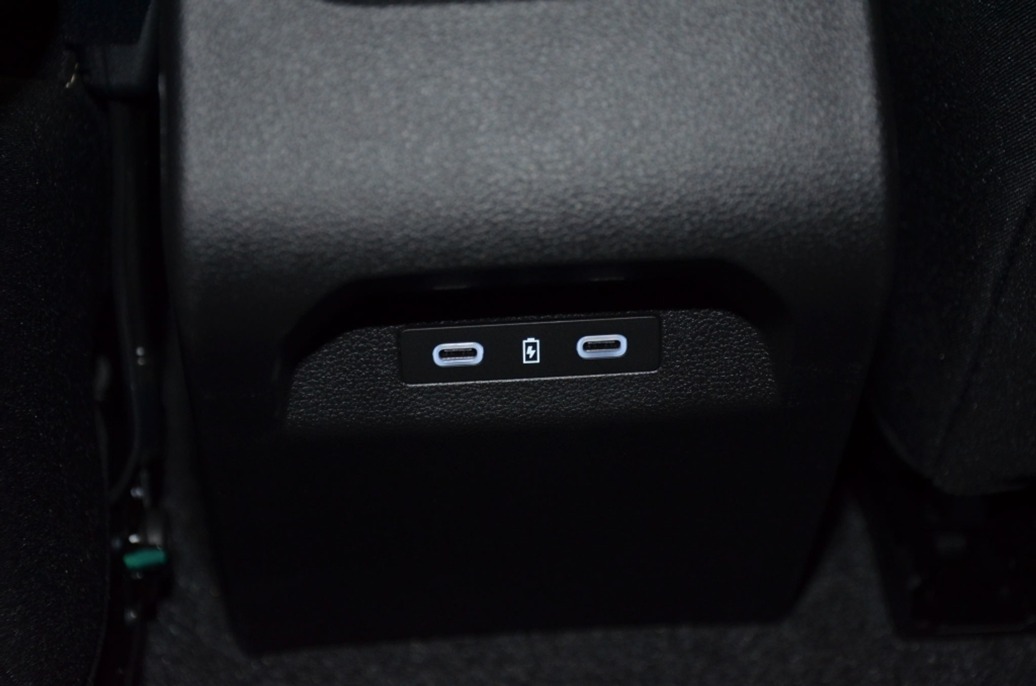 listing desktop thumbnail image 28