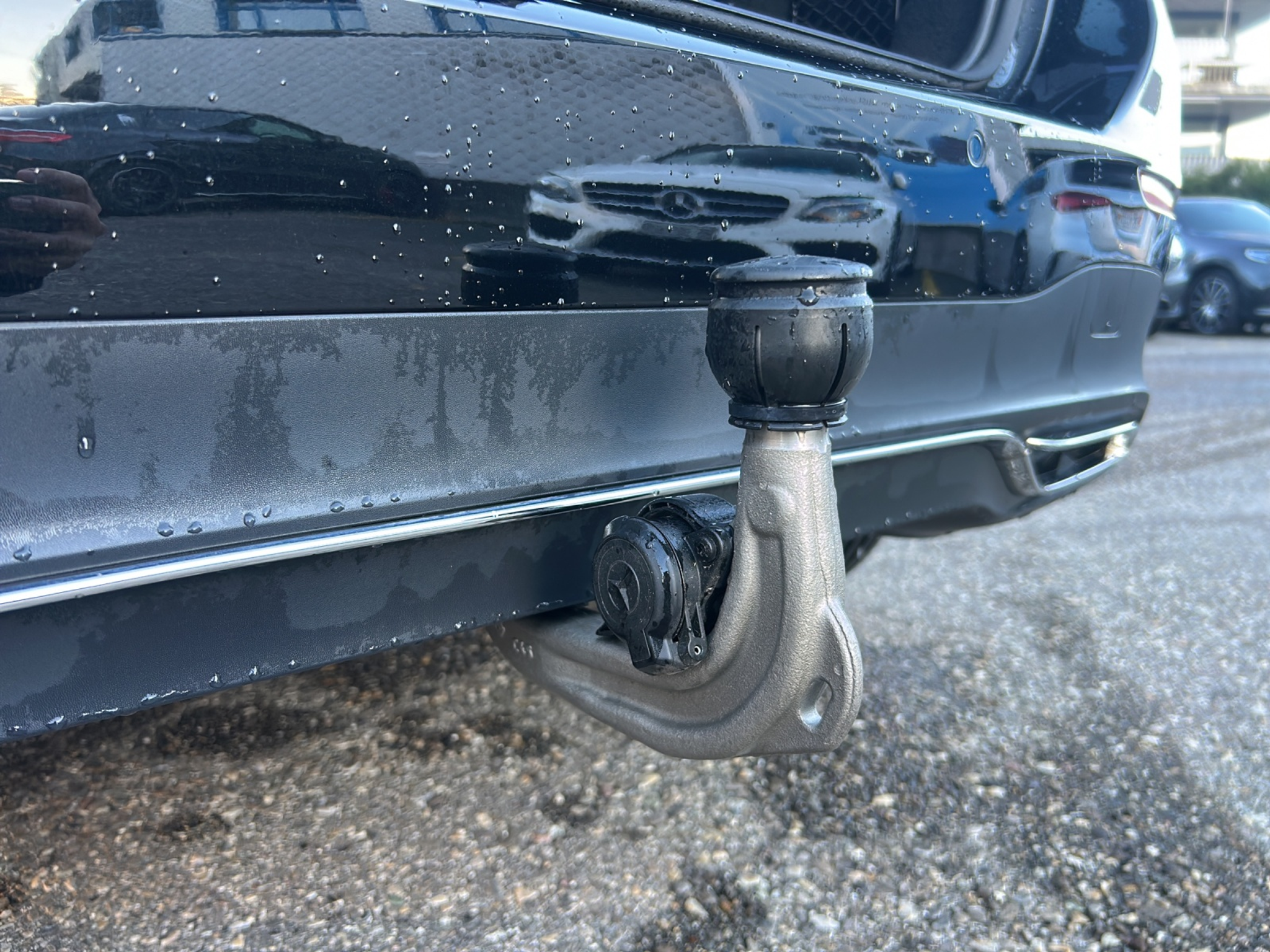 listing desktop thumbnail image 17