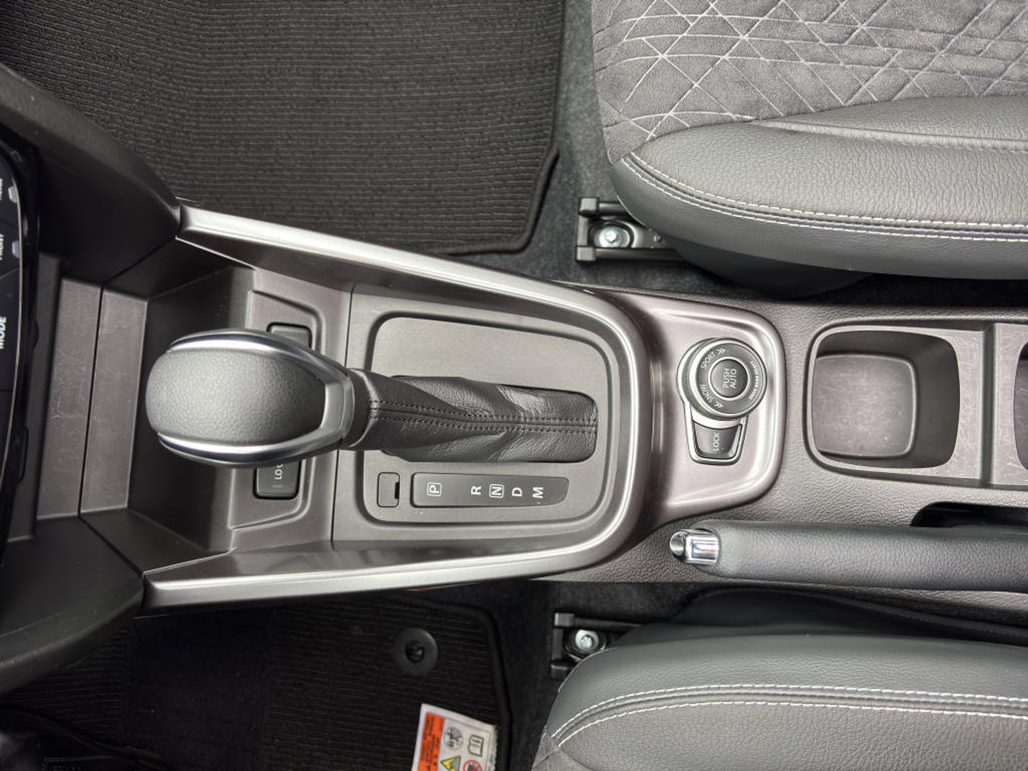 listing desktop thumbnail image 11