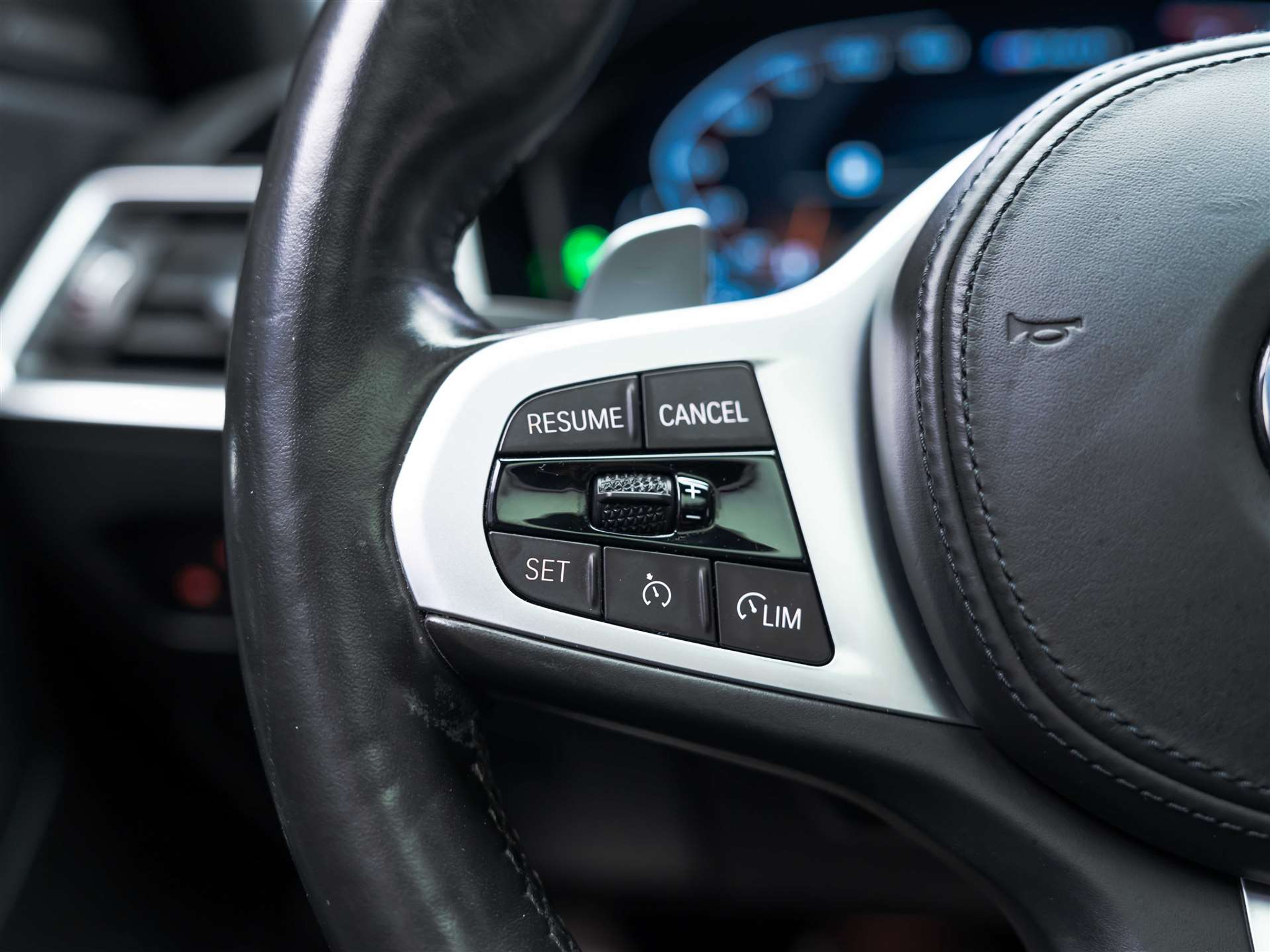 listing desktop thumbnail image 27