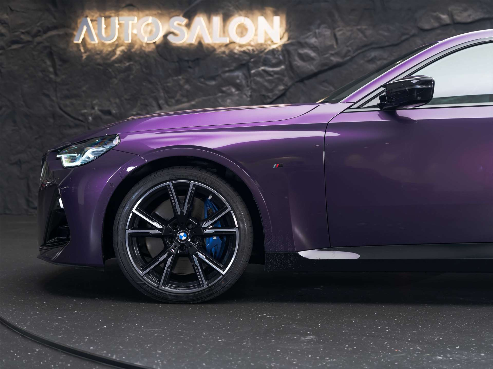 listing desktop thumbnail image 16