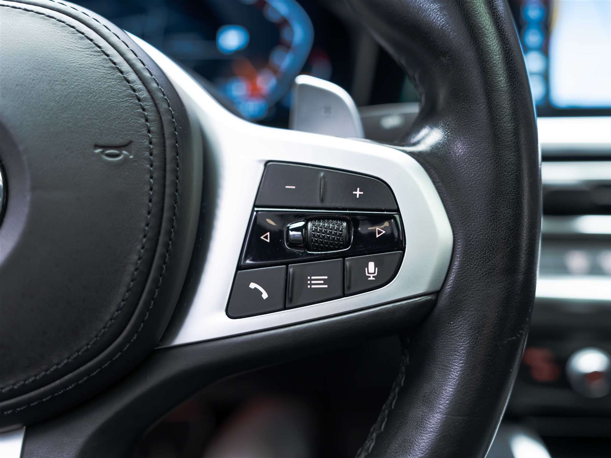 listing desktop thumbnail image 28