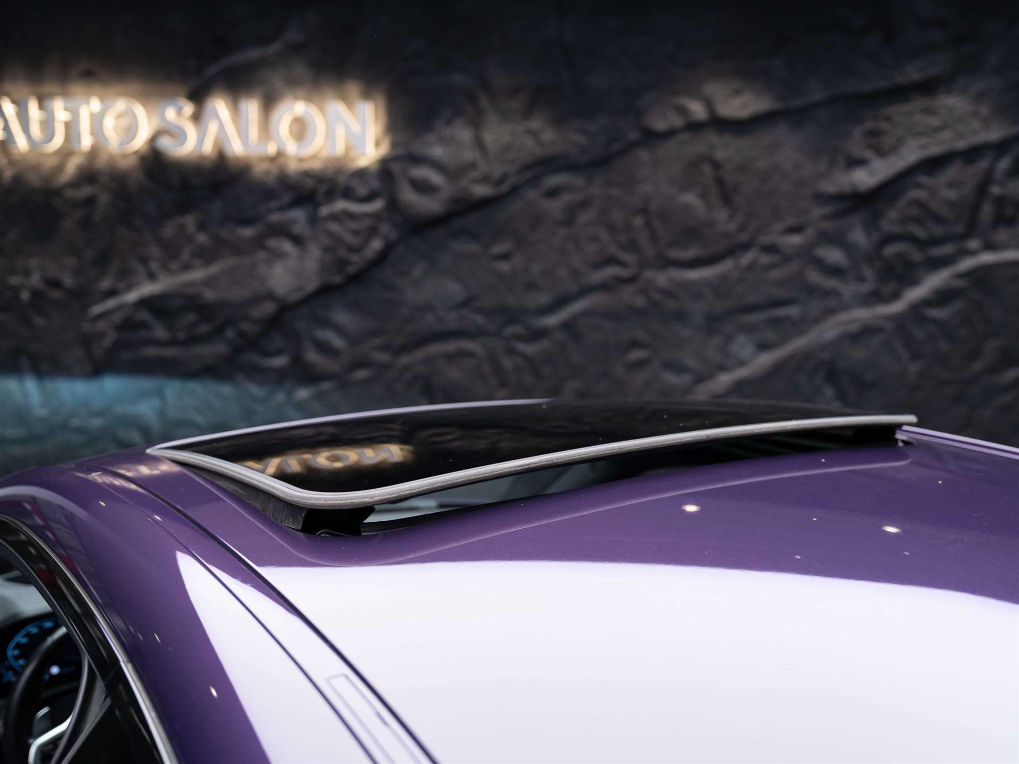 listing desktop thumbnail image 21