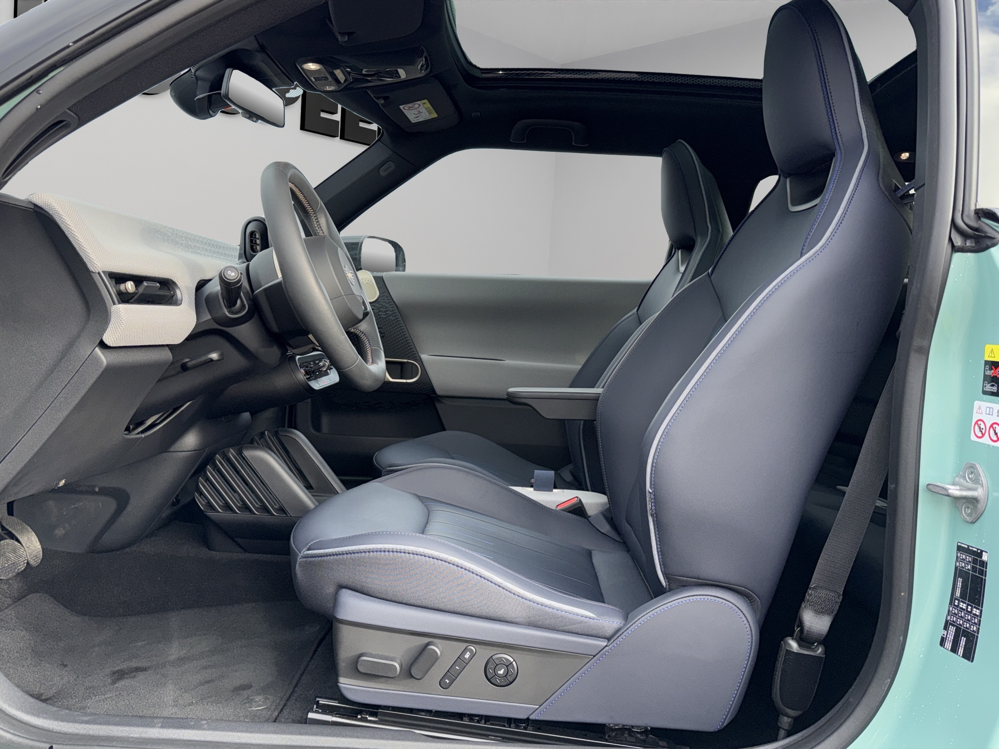 listing desktop thumbnail image 10