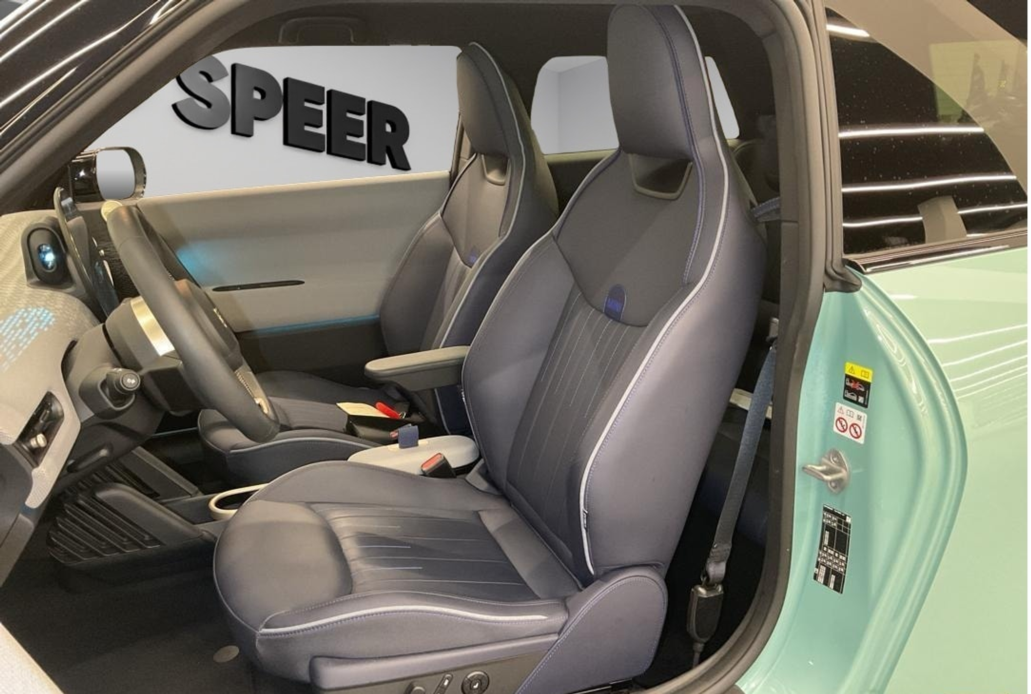 listing desktop thumbnail image 3