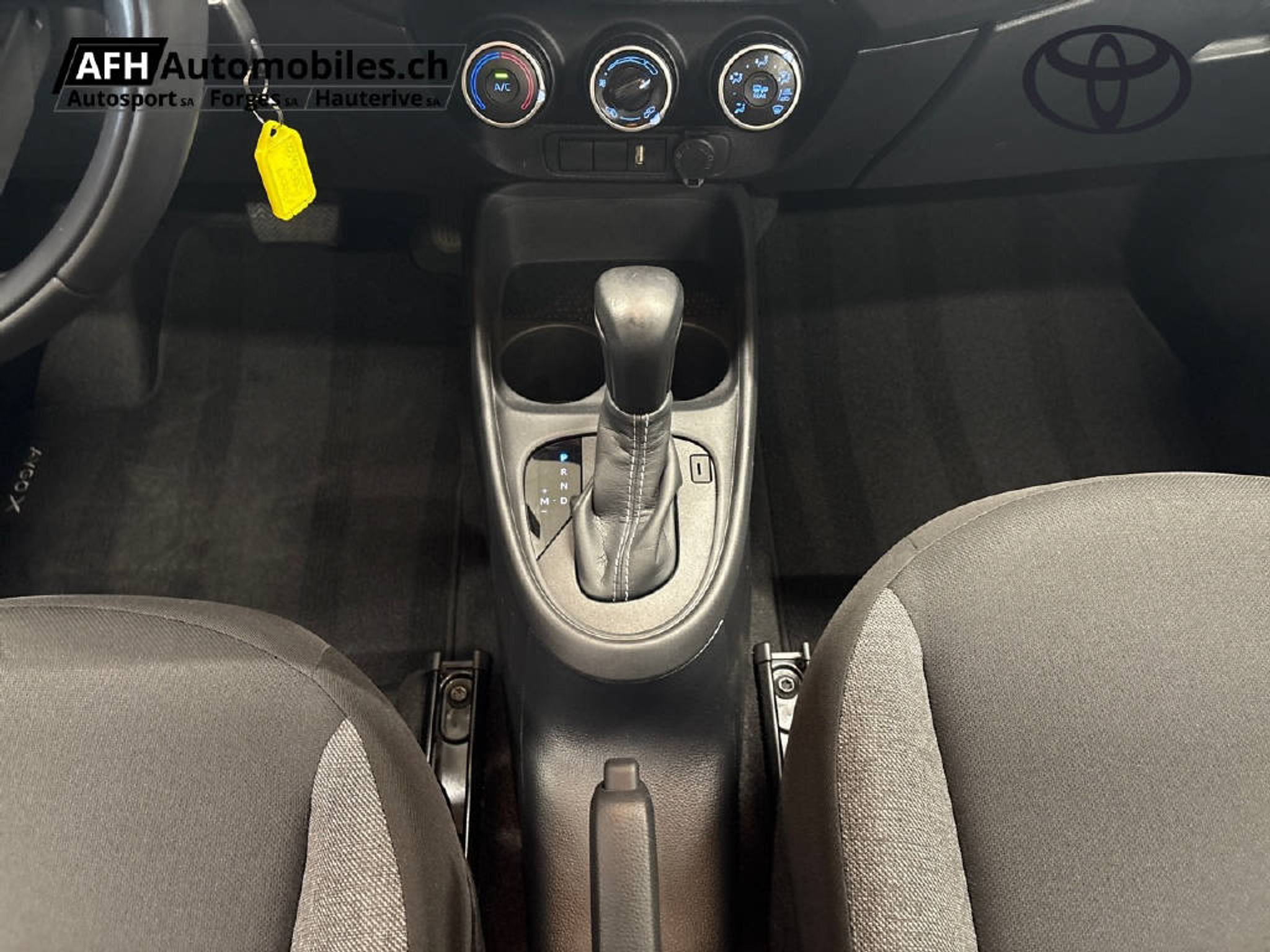 listing desktop thumbnail image 13