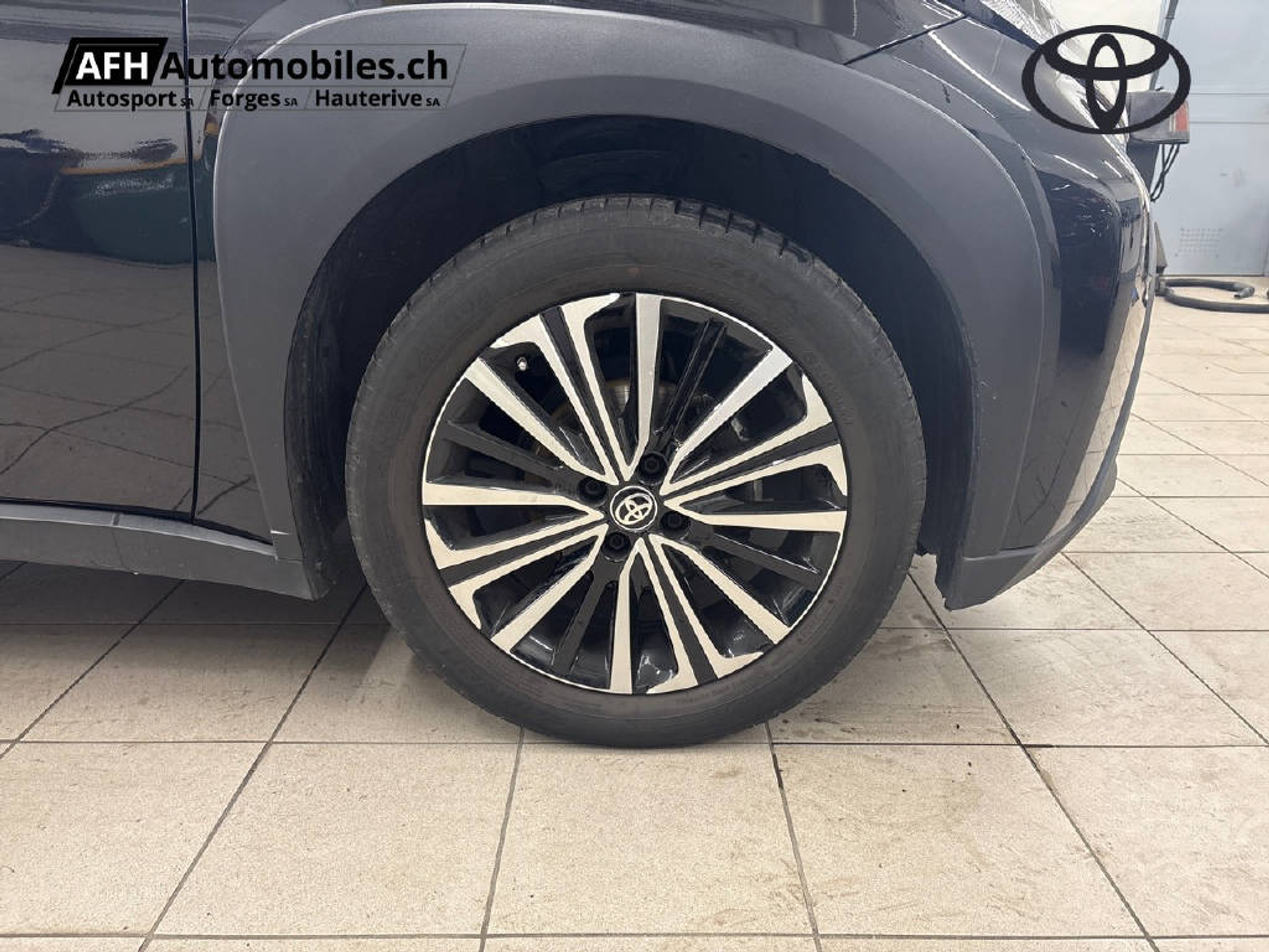 listing desktop thumbnail image 20