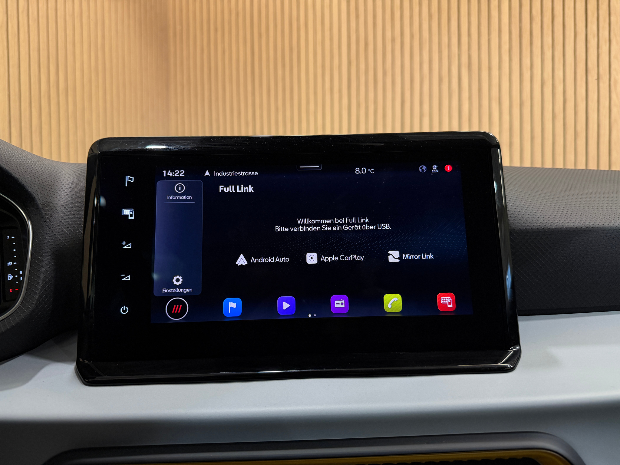 listing desktop thumbnail image 13