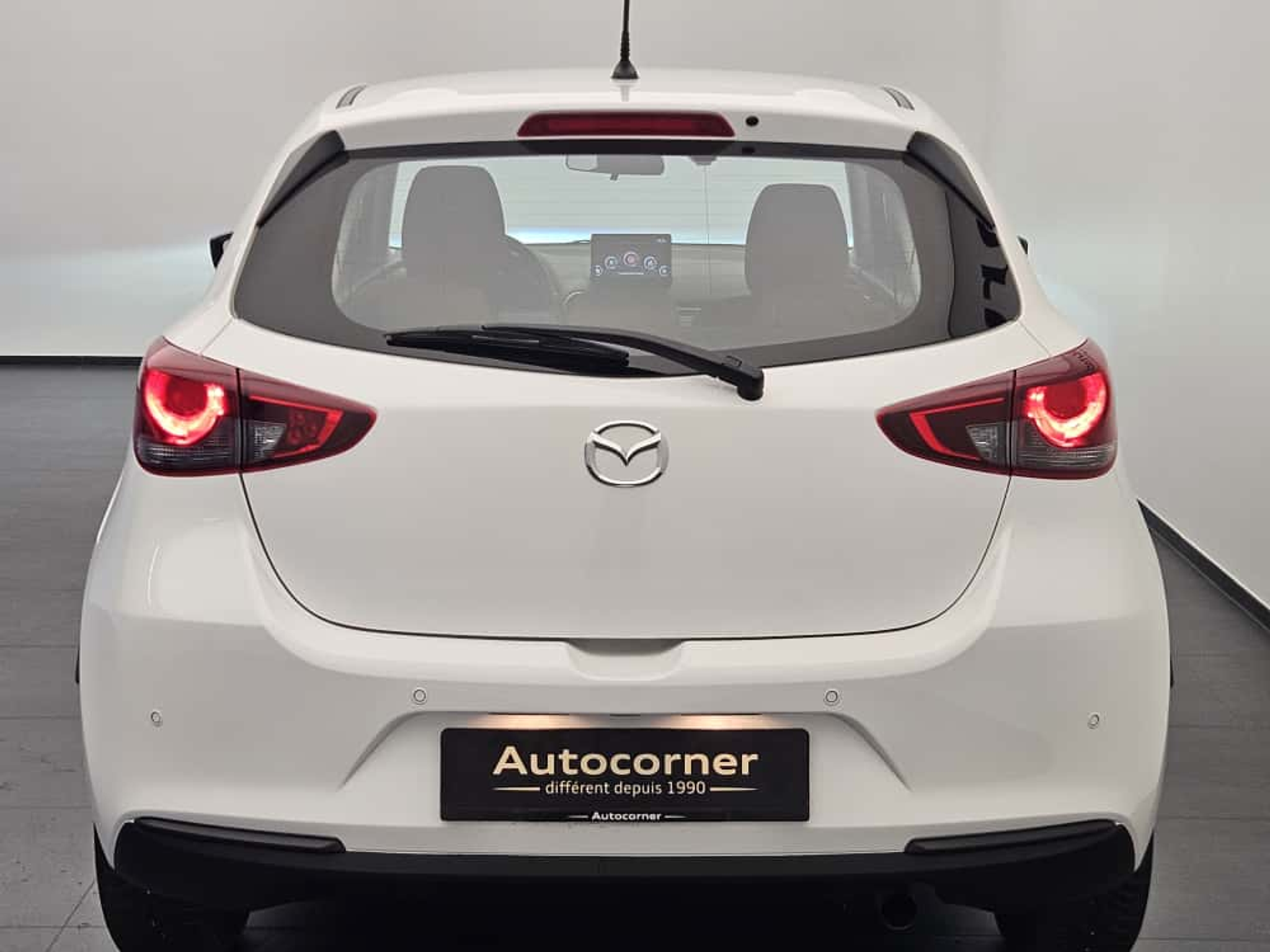 listing desktop thumbnail image 7