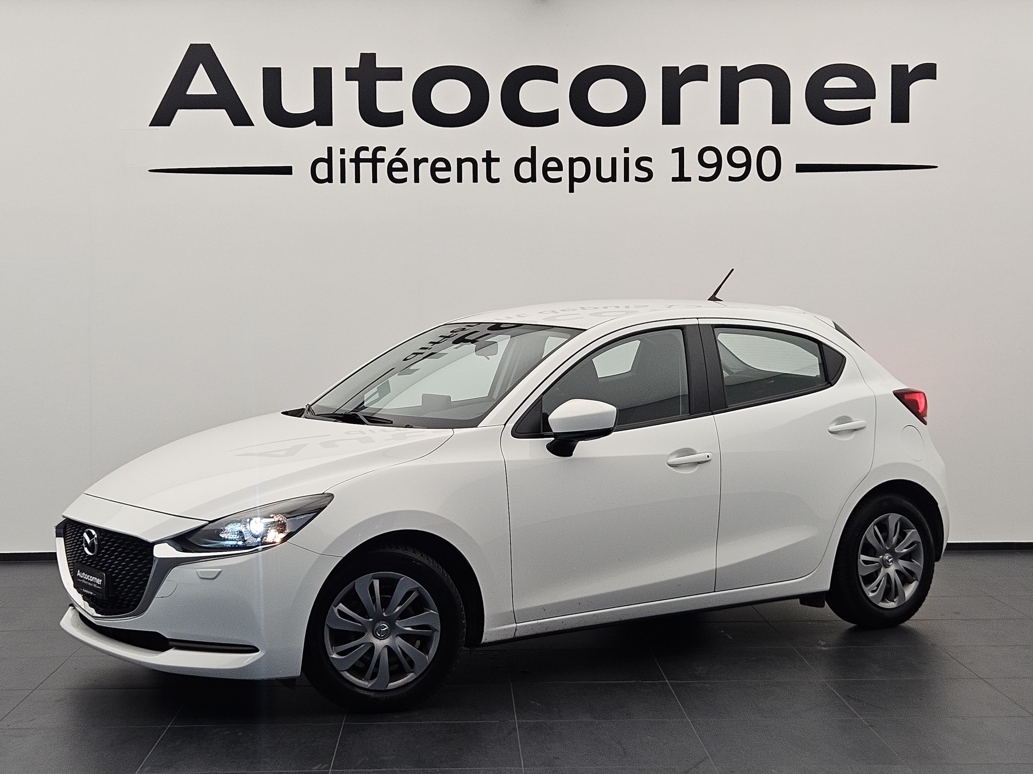 listing desktop thumbnail image 0