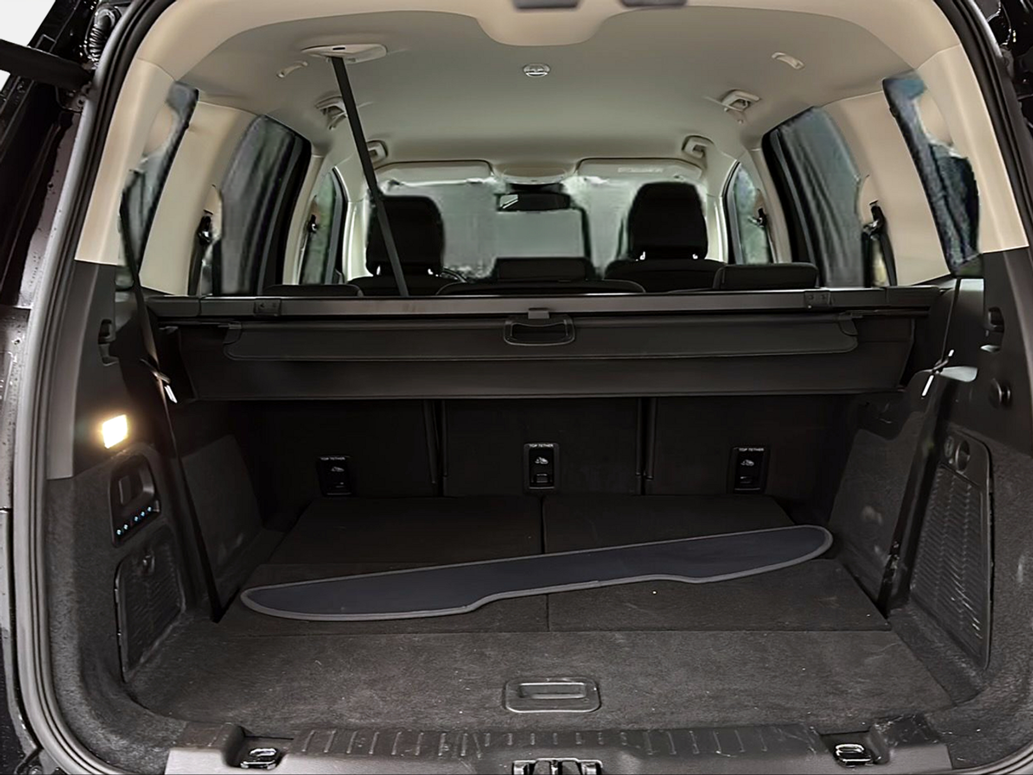 listing desktop thumbnail image 13