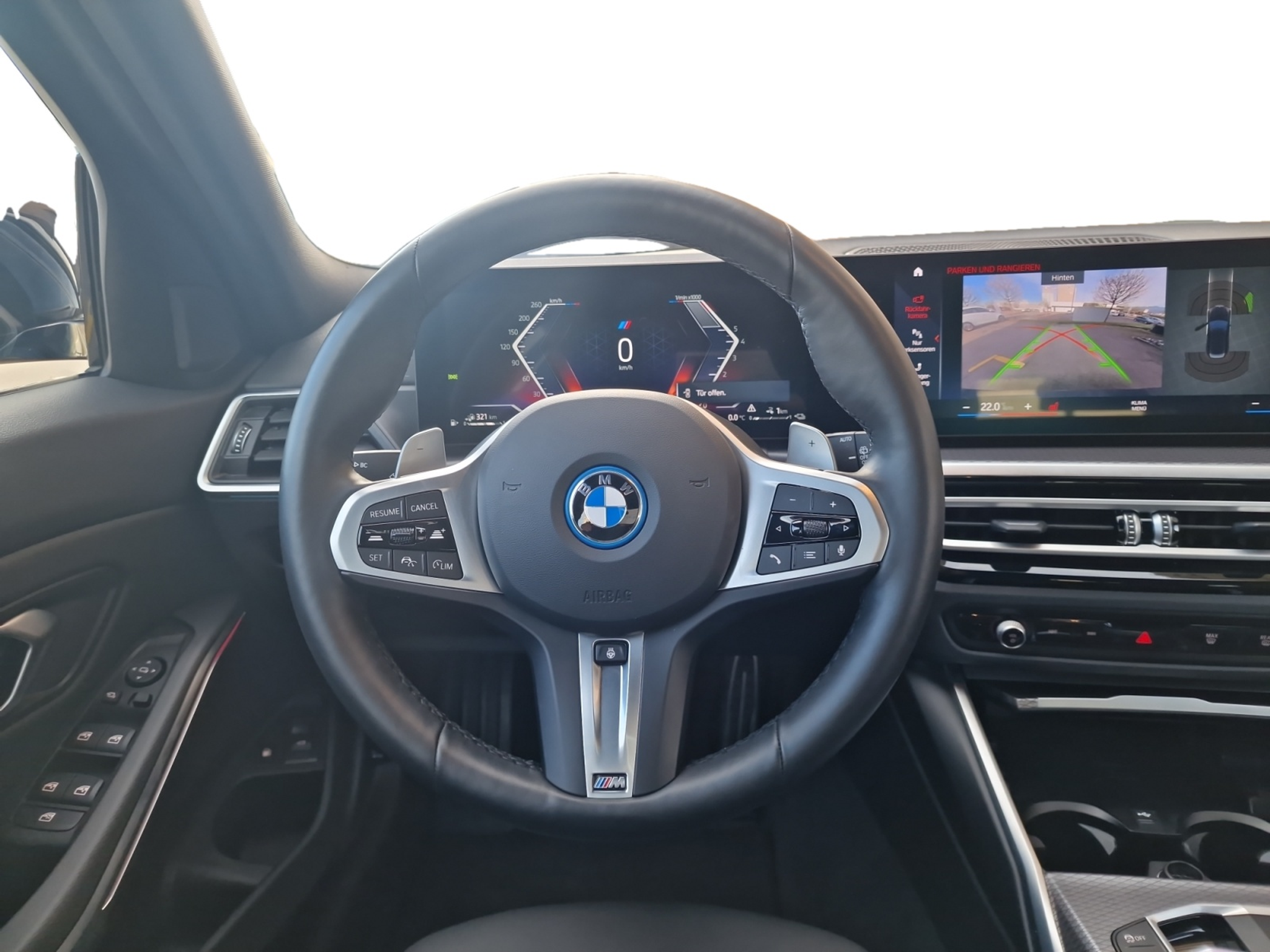 listing desktop thumbnail image 12