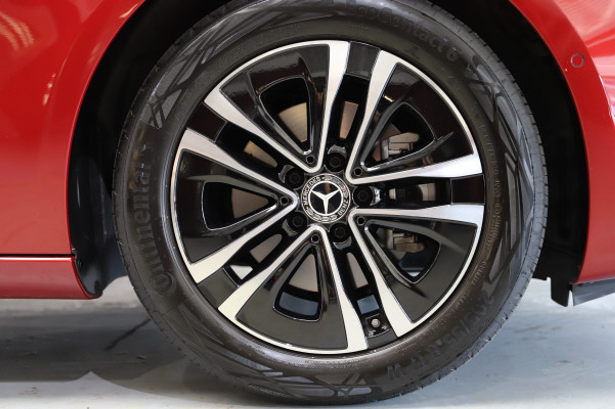 listing desktop thumbnail image 12