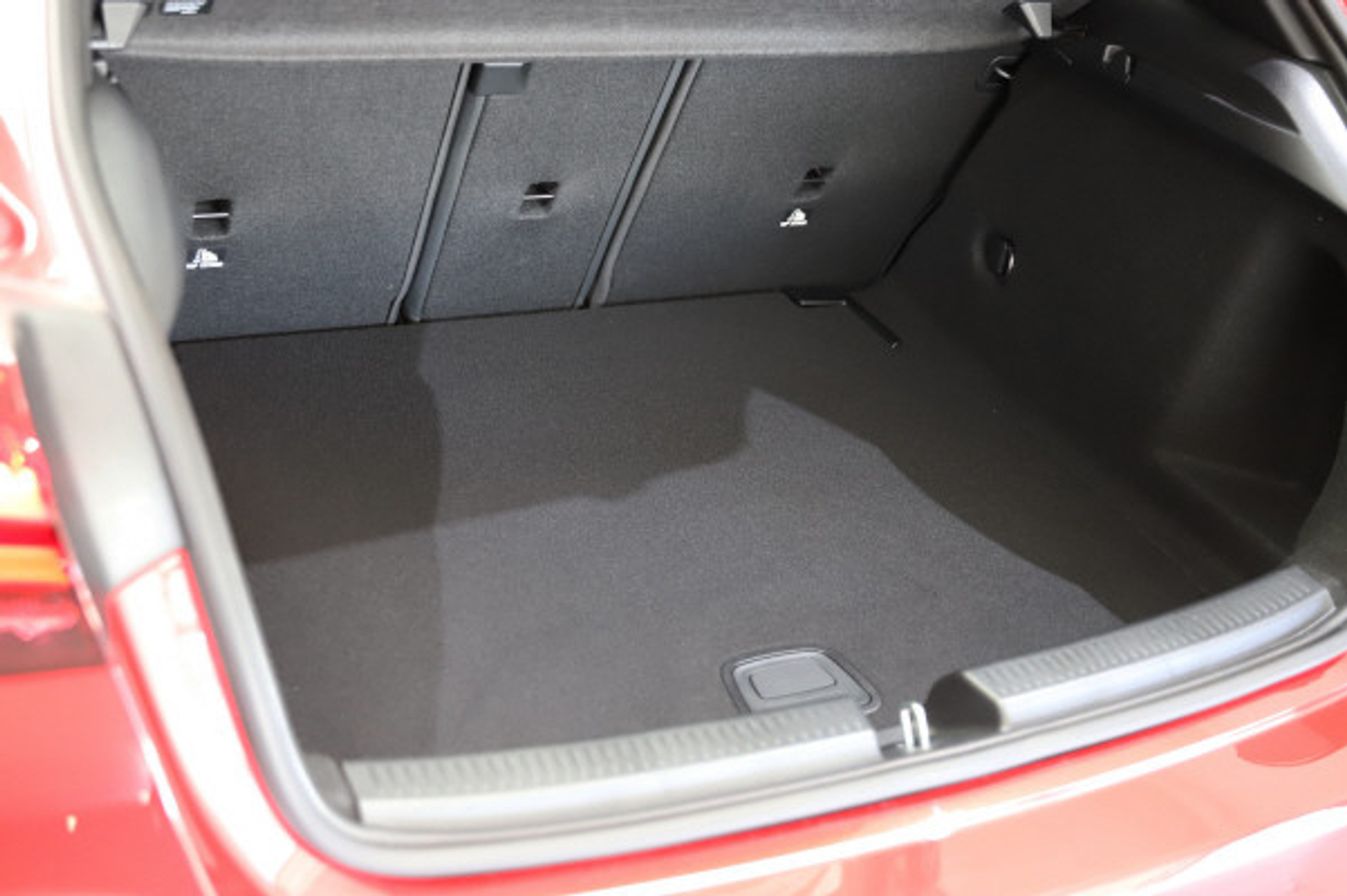 listing desktop thumbnail image 11