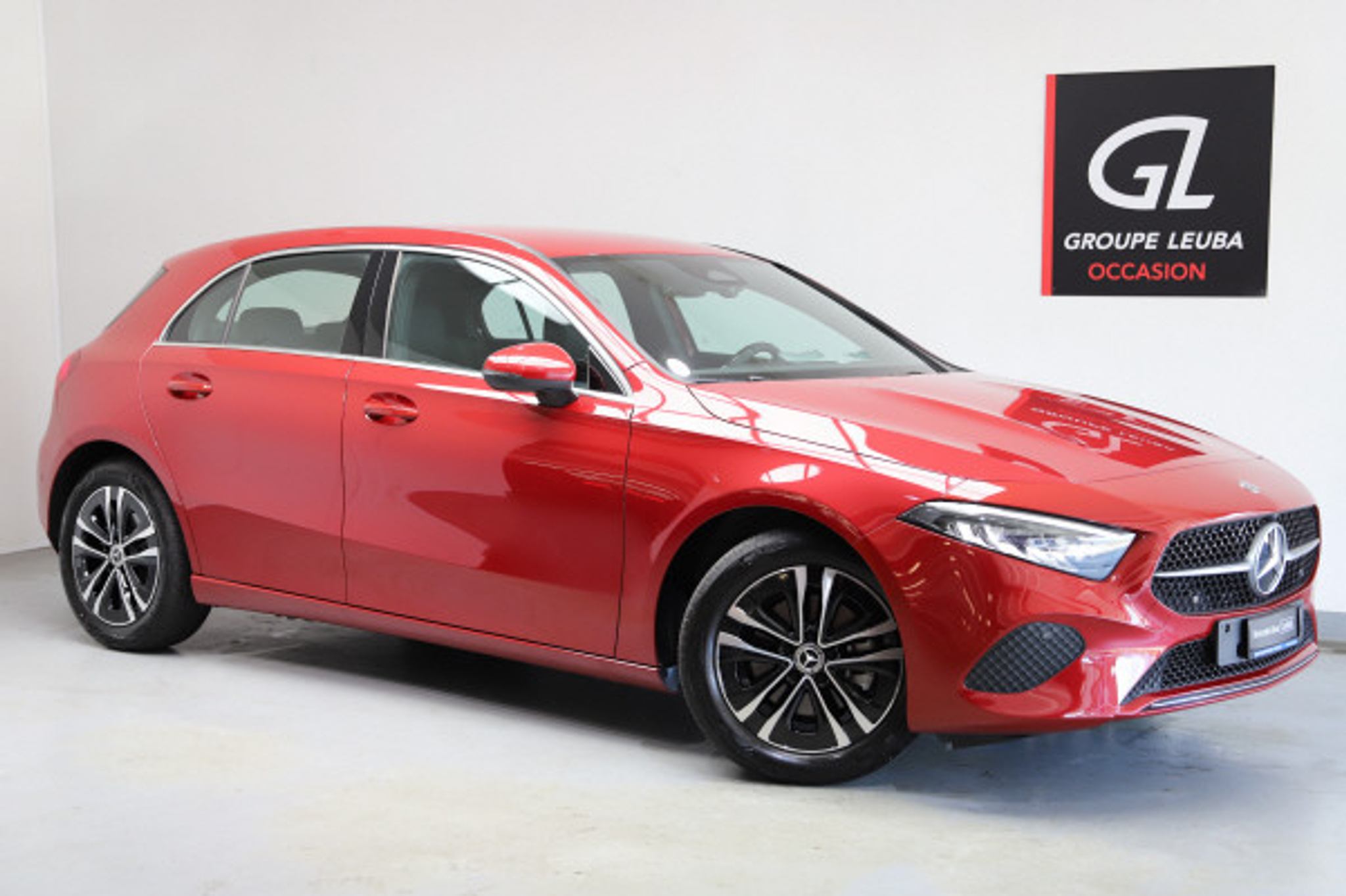 listing desktop thumbnail image 0