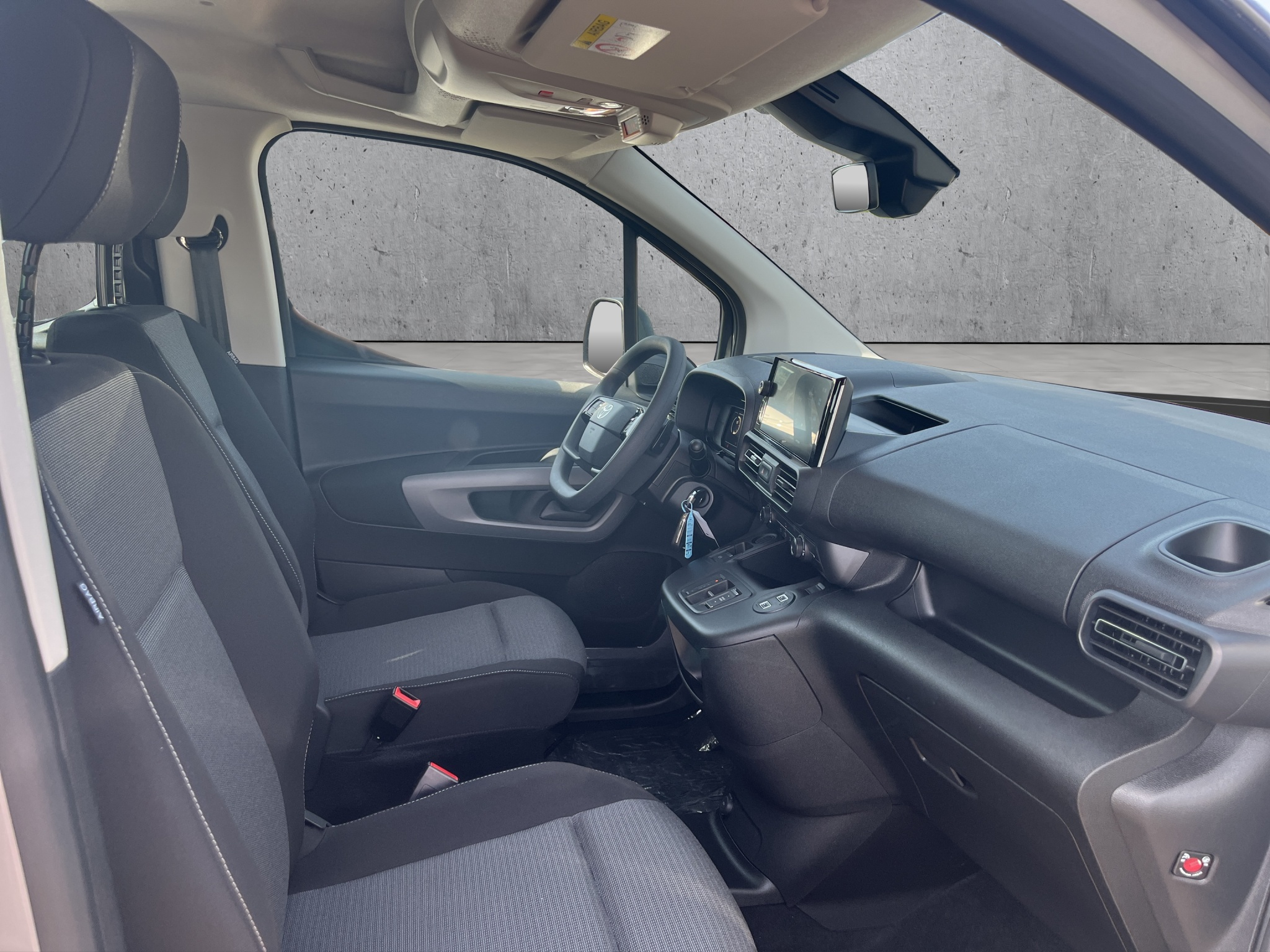 listing desktop thumbnail image 11