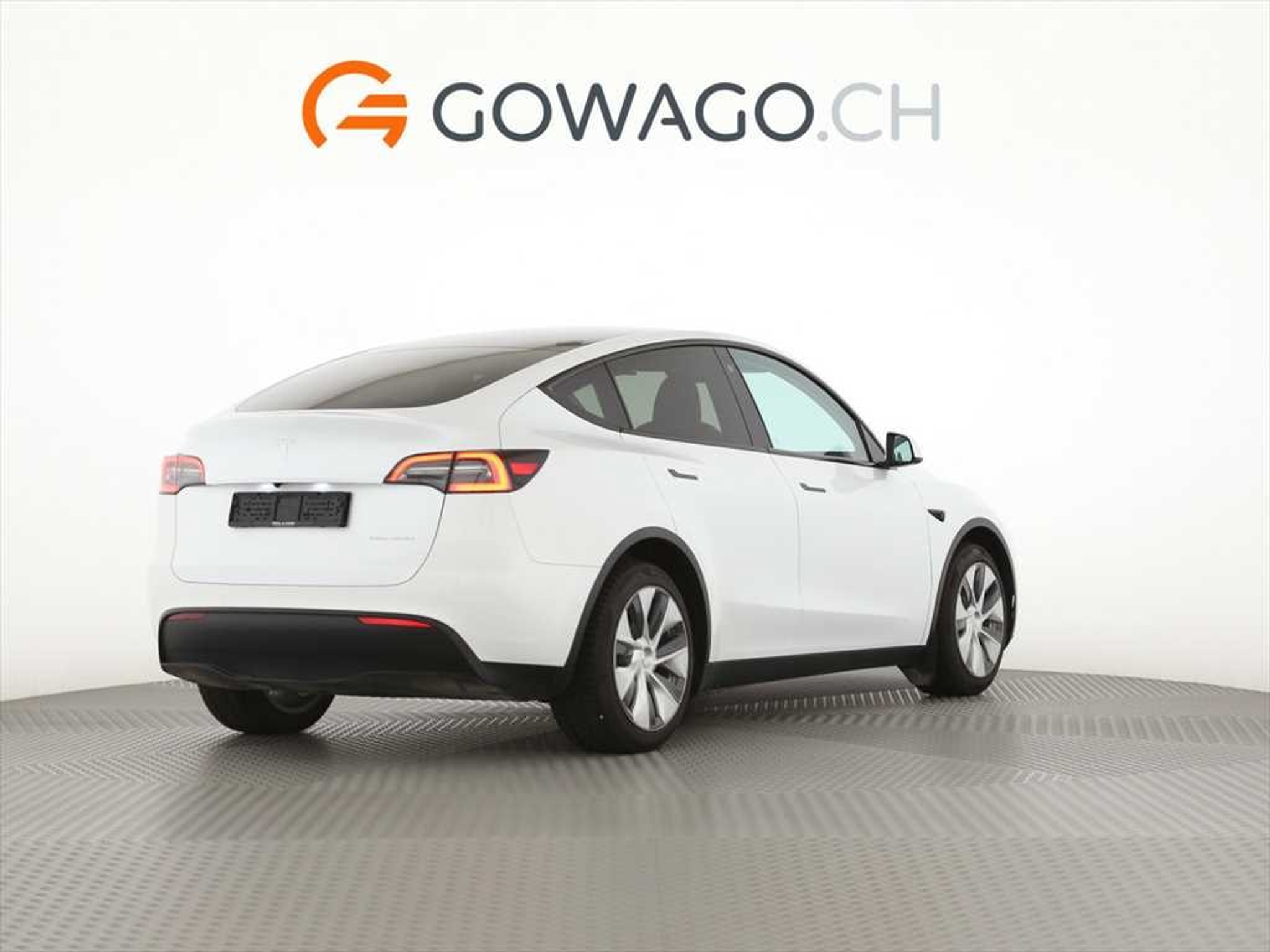 car-image-1