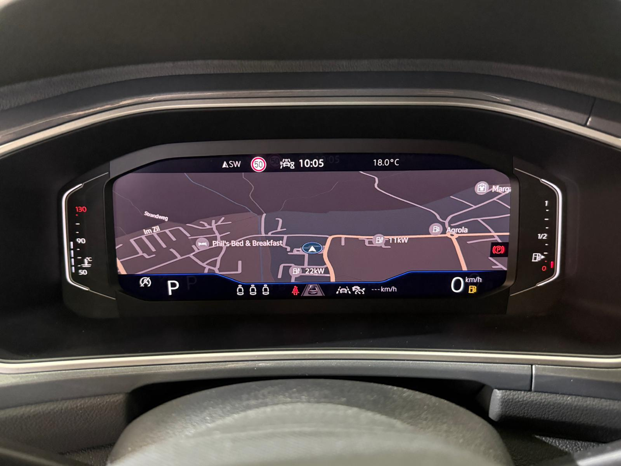 listing desktop thumbnail image 11