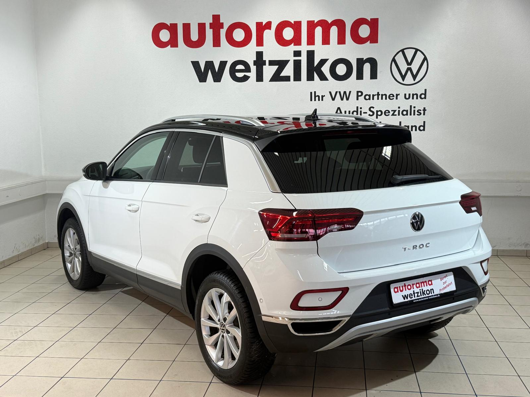 listing desktop thumbnail image 2