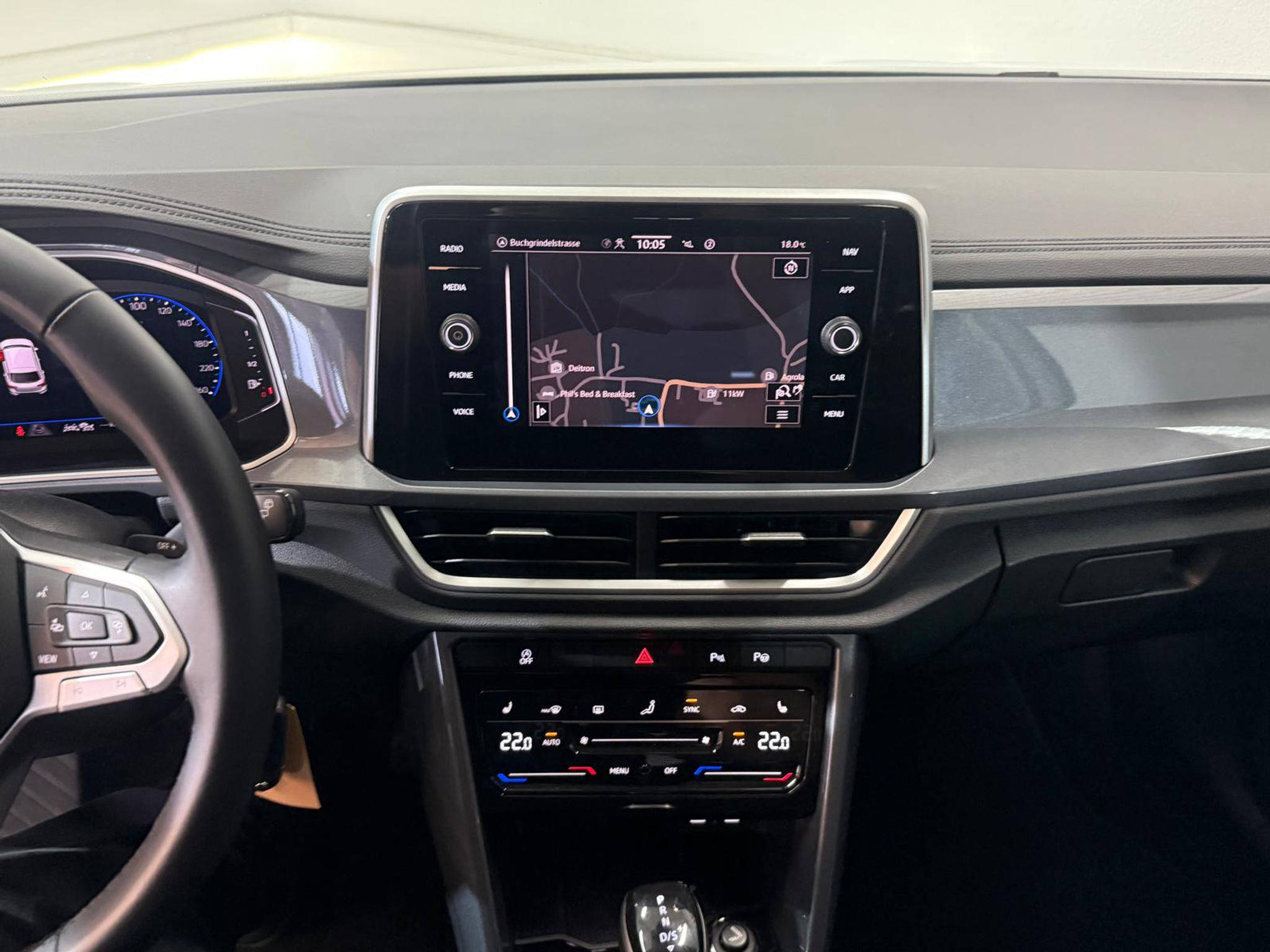 listing desktop thumbnail image 12