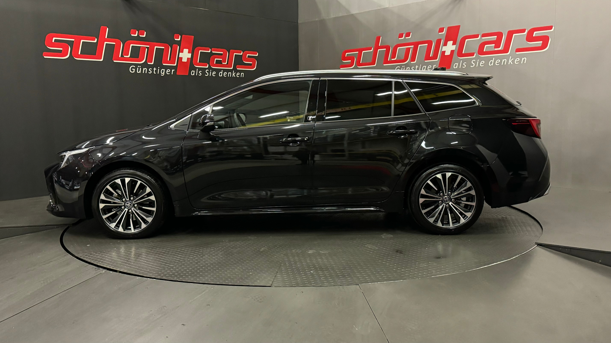 listing desktop thumbnail image 2