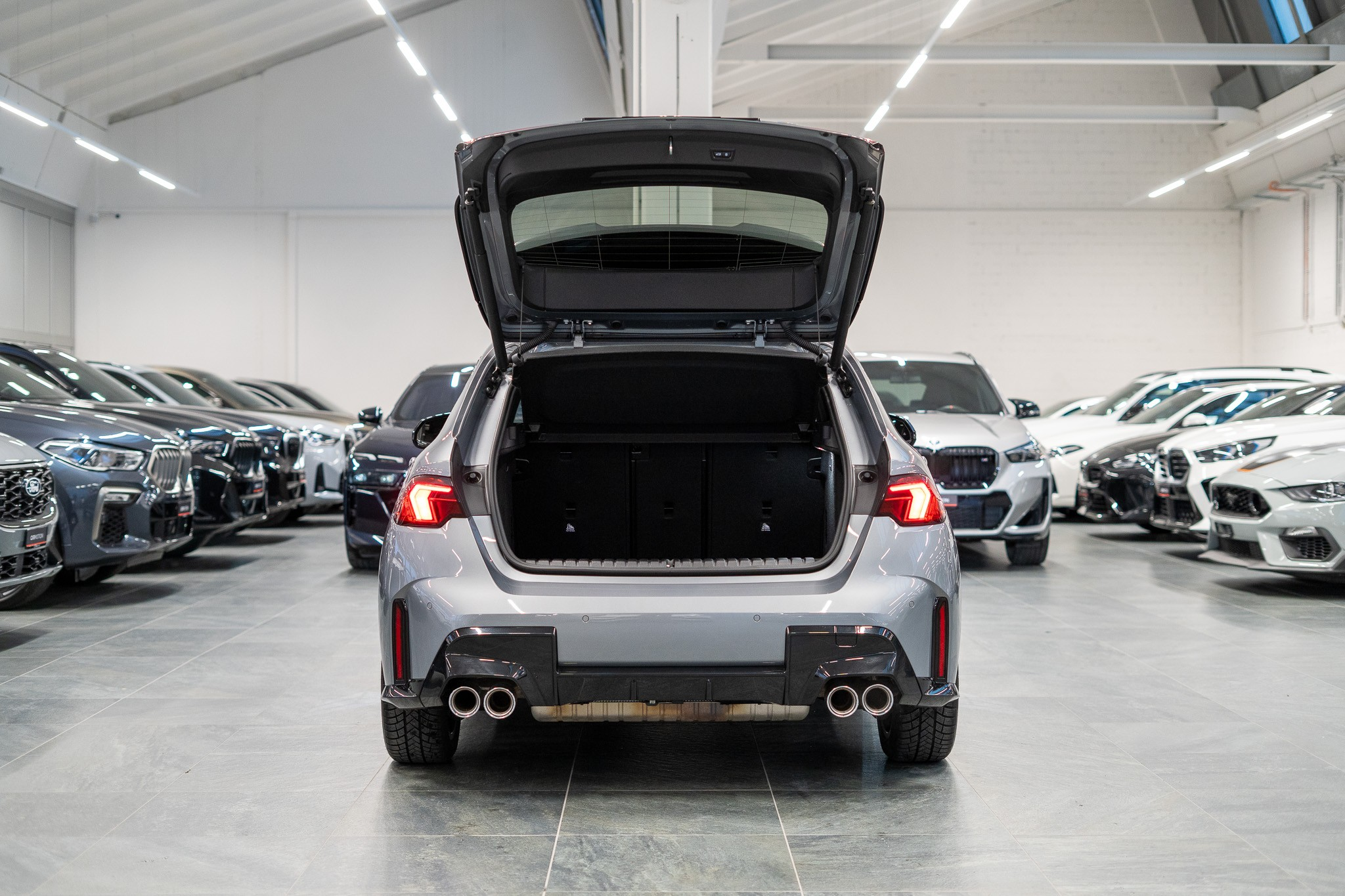 listing desktop thumbnail image 5