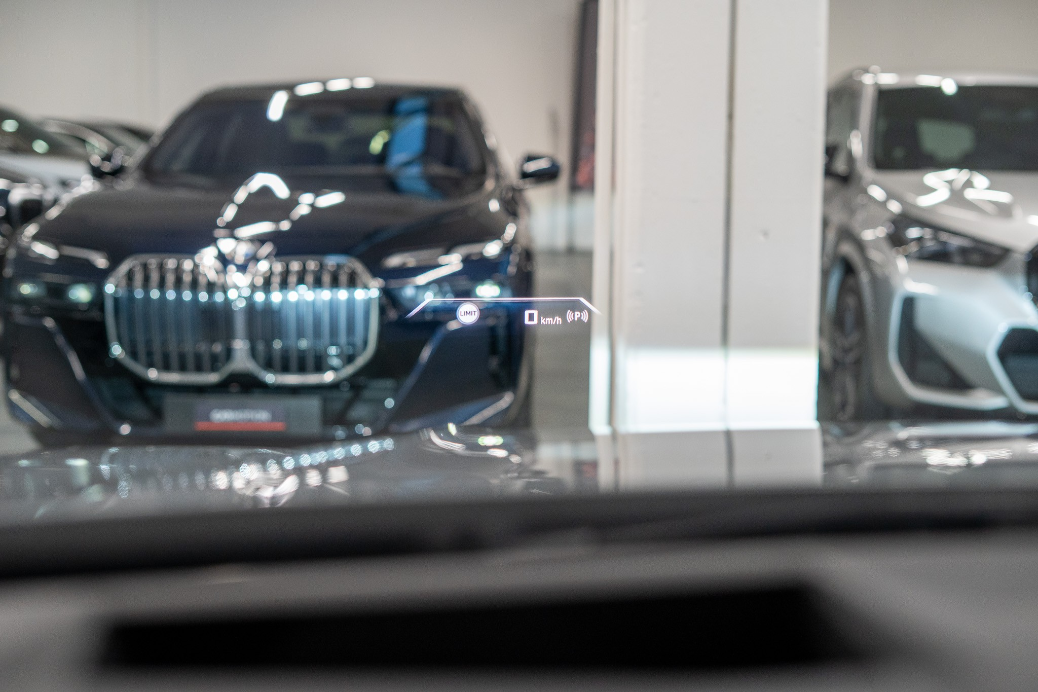 listing desktop thumbnail image 15