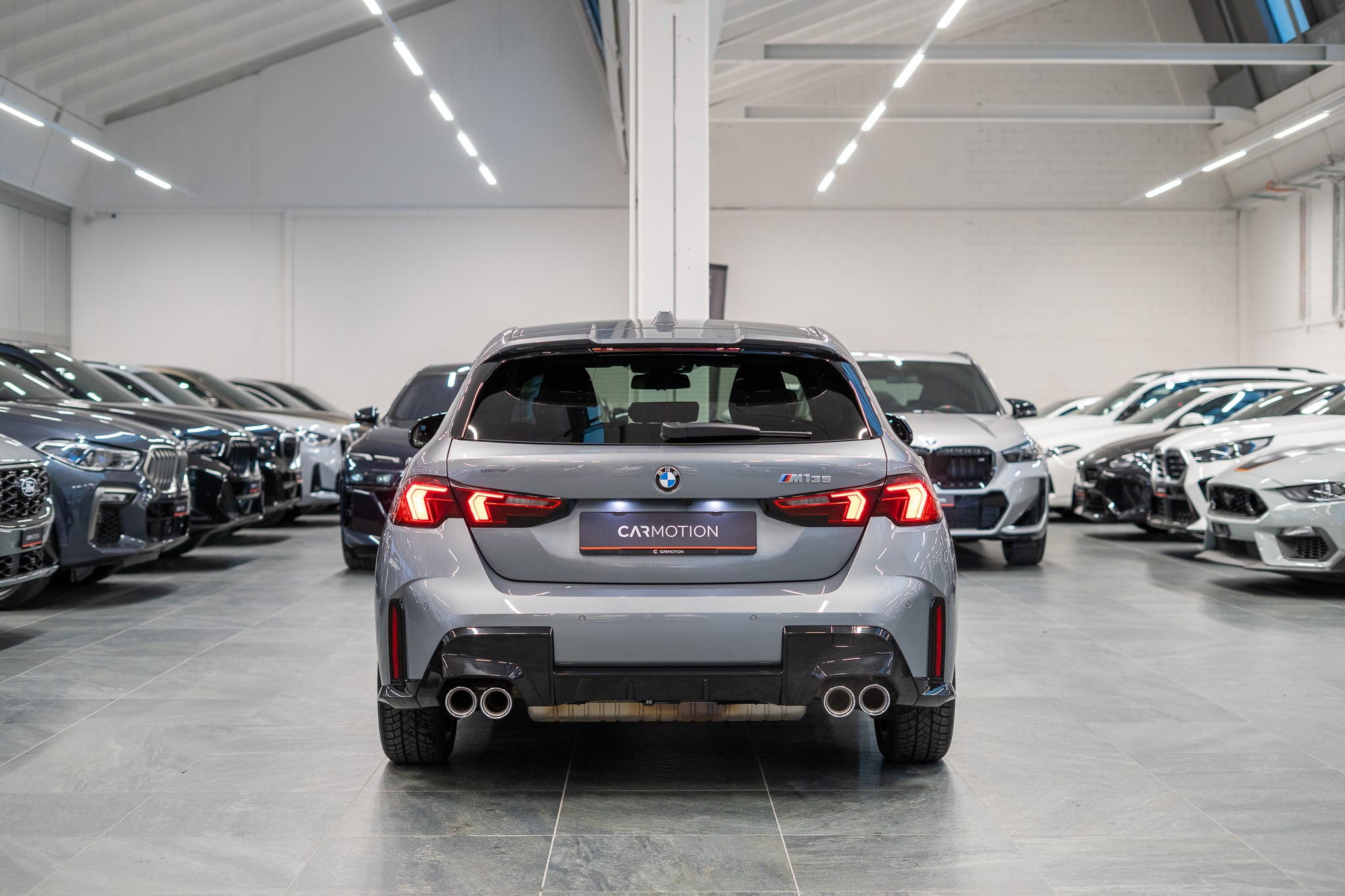 listing desktop thumbnail image 4