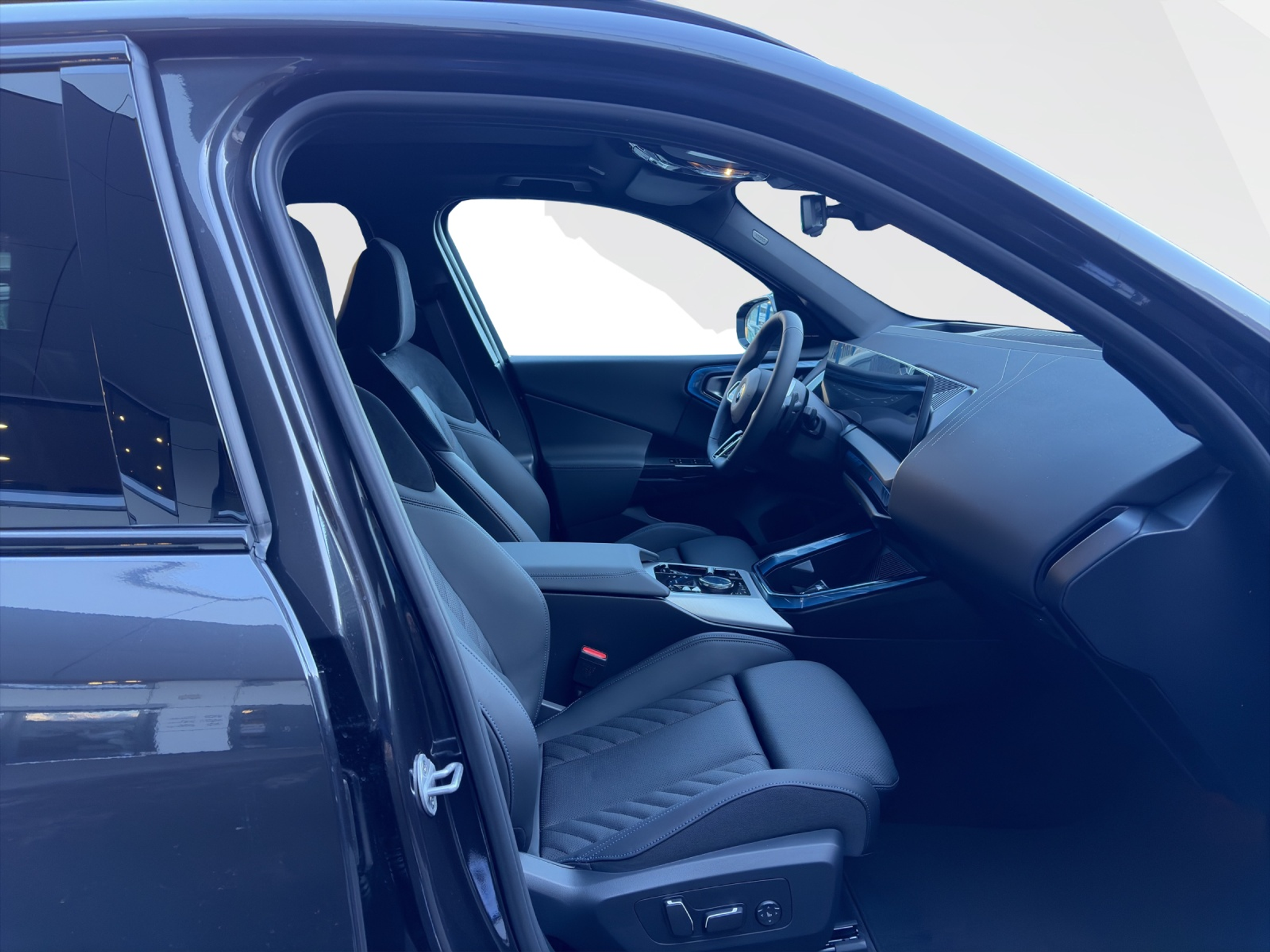 listing desktop thumbnail image 14