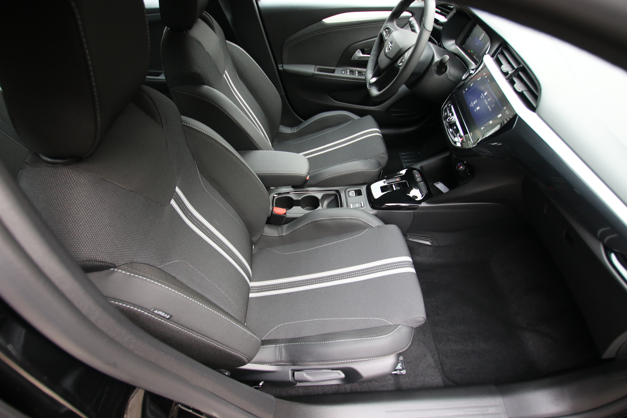 listing desktop thumbnail image 13