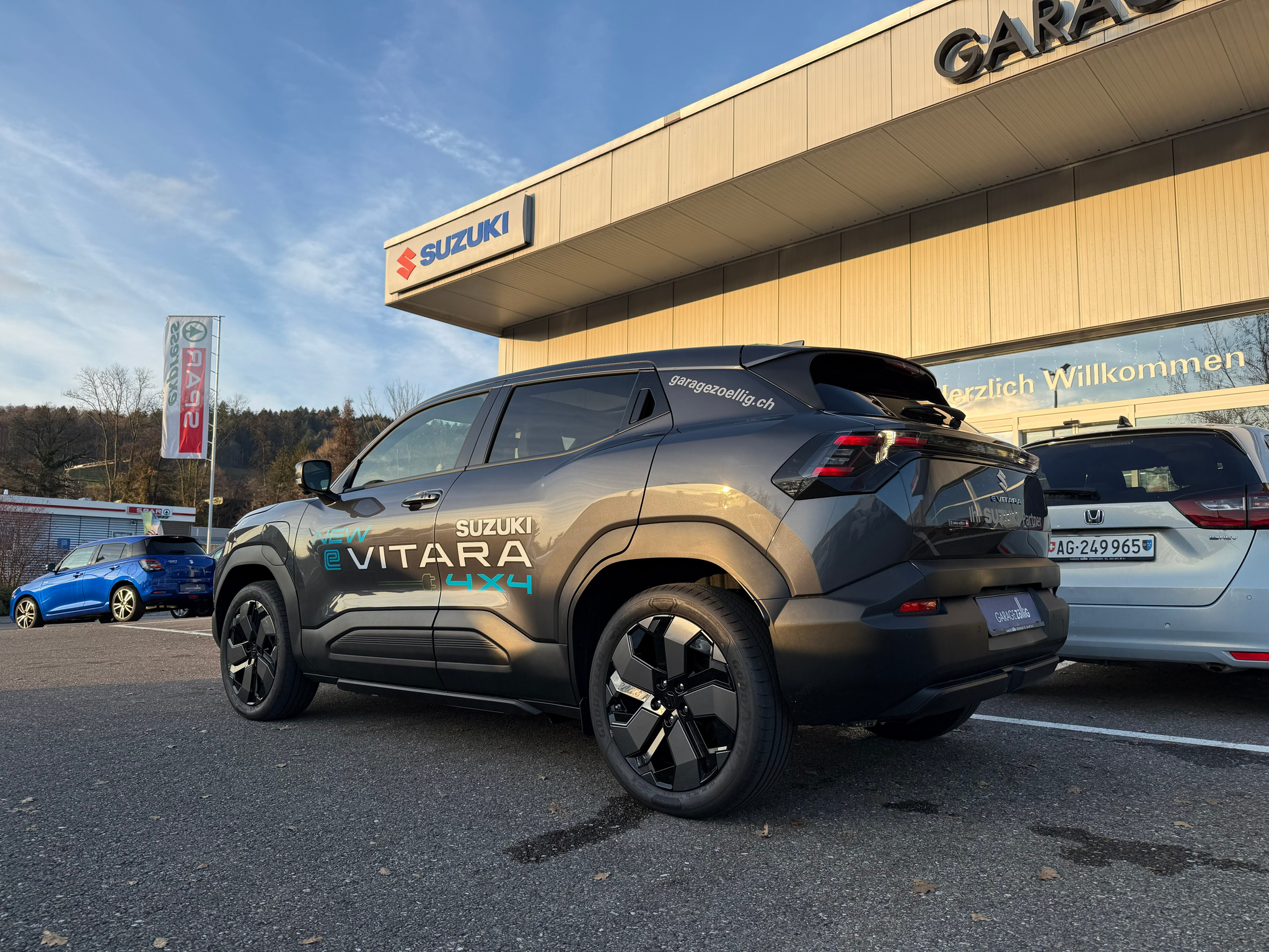 listing desktop thumbnail image 5