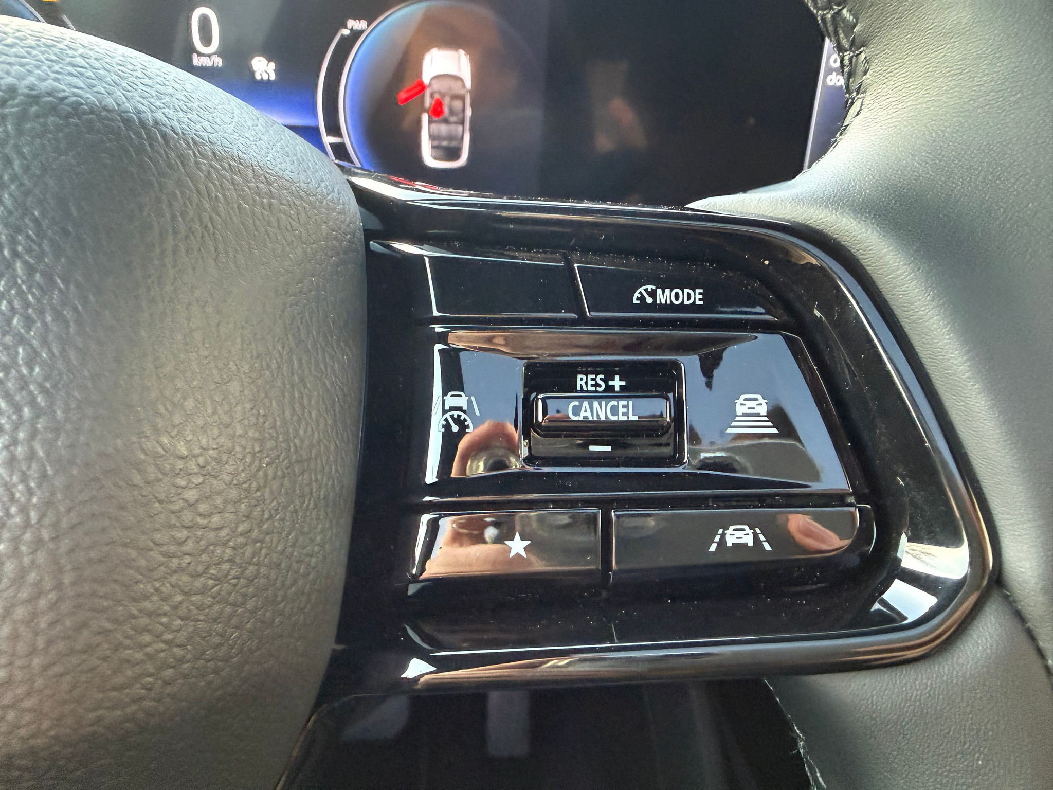 listing desktop thumbnail image 18