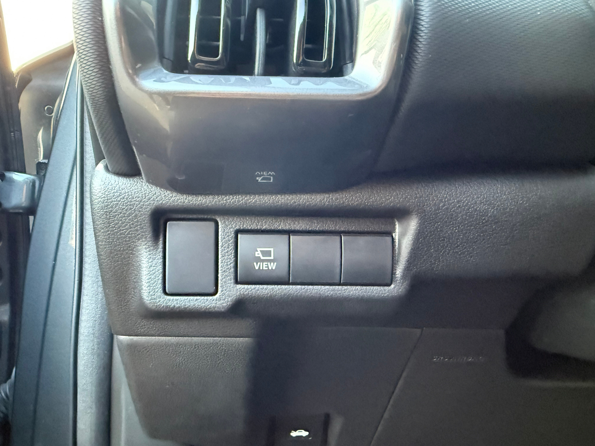 listing desktop thumbnail image 20