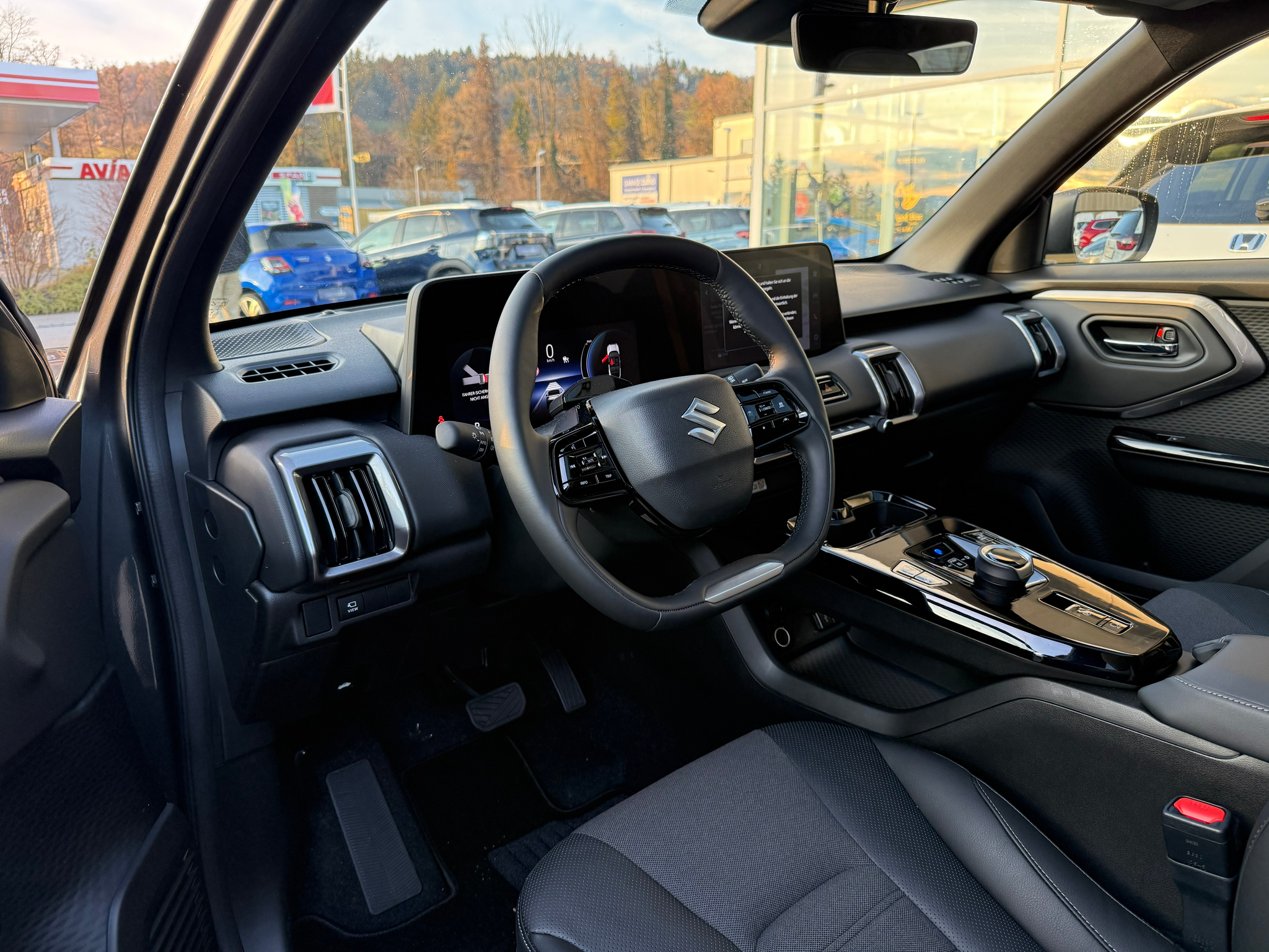 listing desktop thumbnail image 8