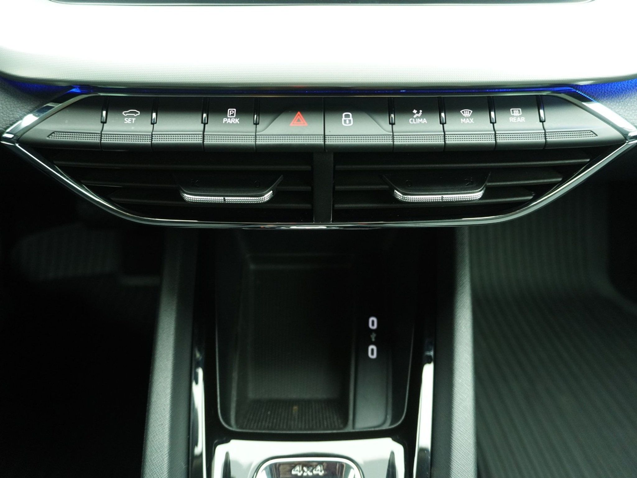 listing desktop thumbnail image 12