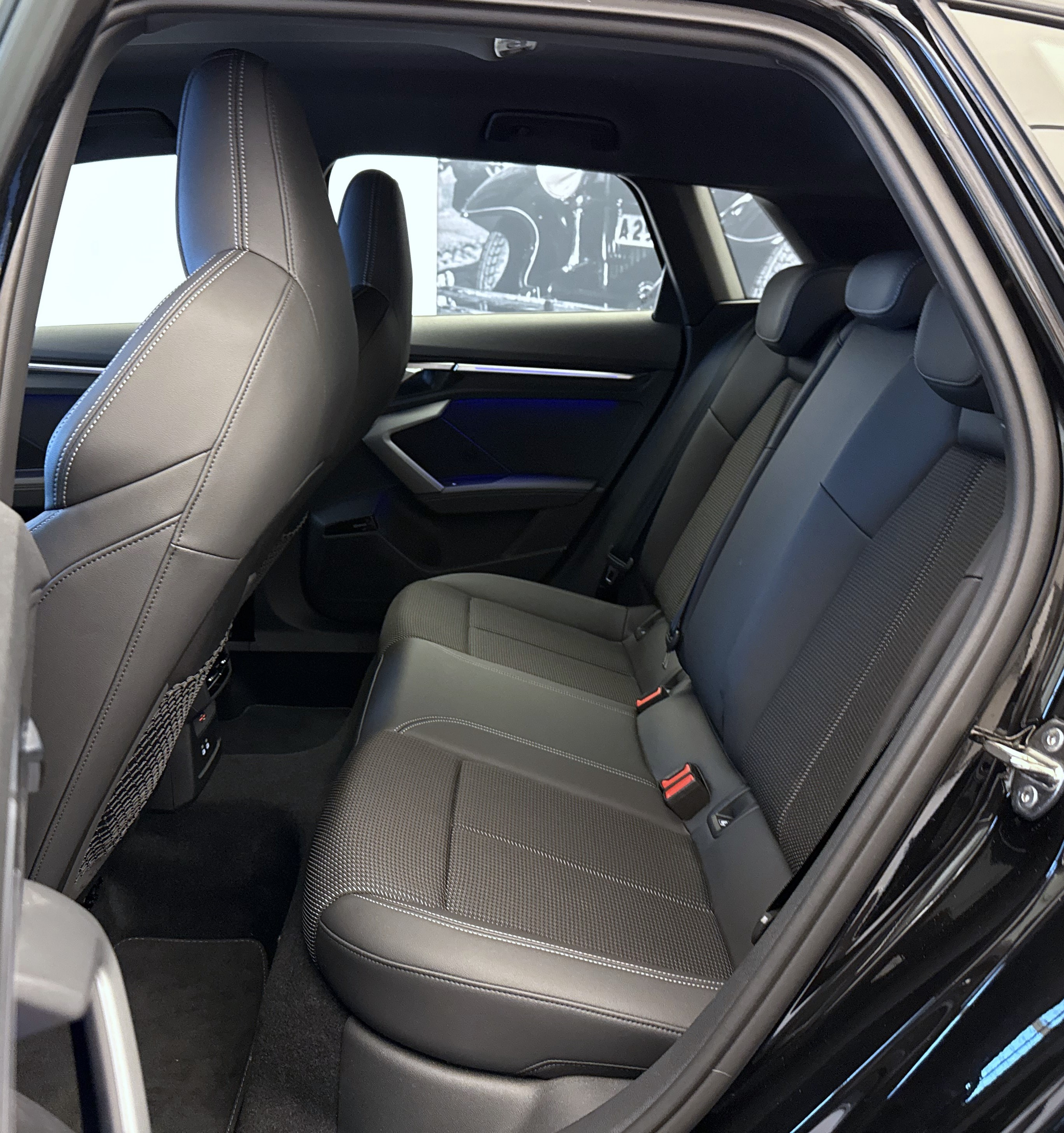 listing desktop thumbnail image 20