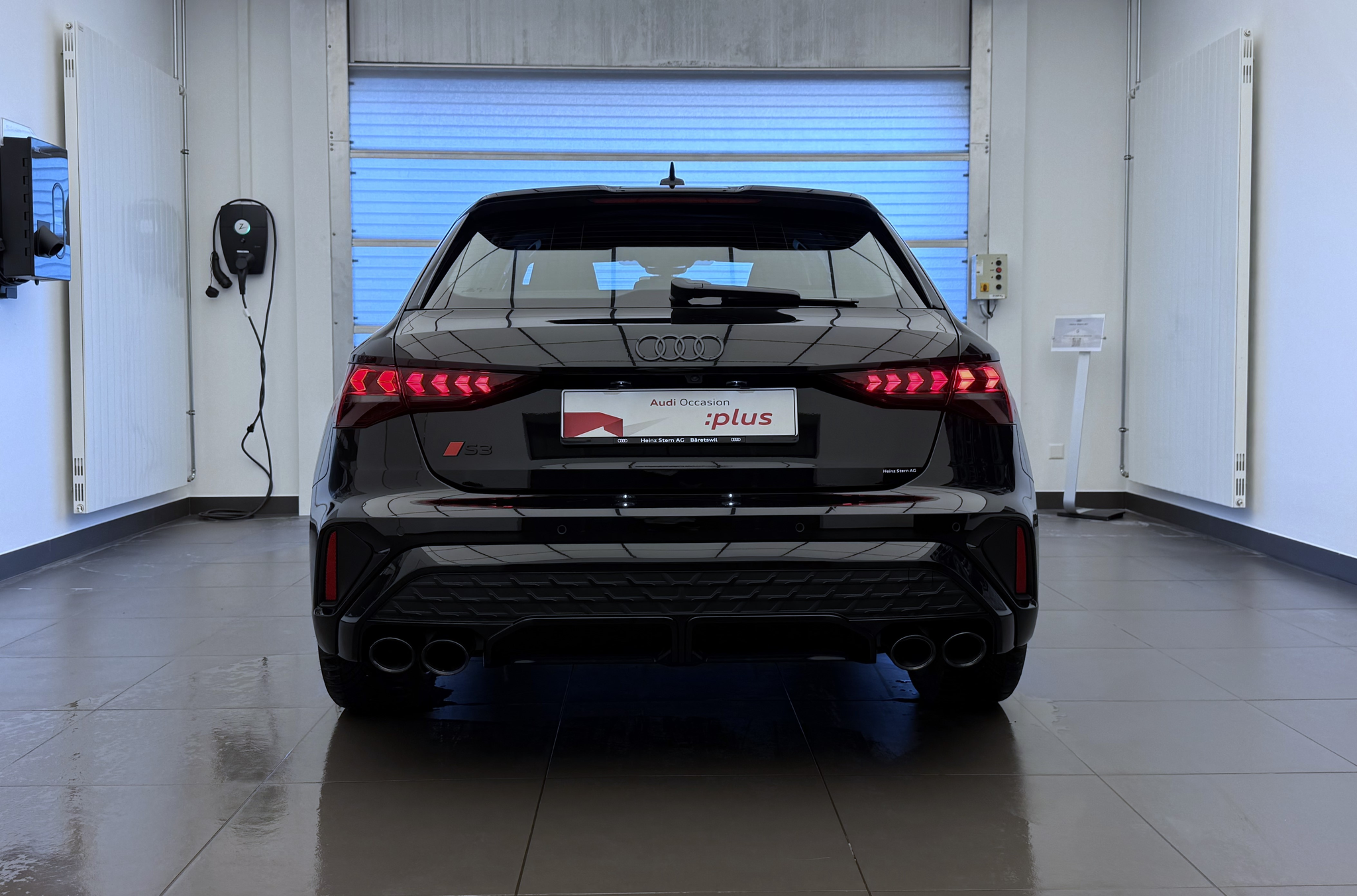 listing desktop thumbnail image 24