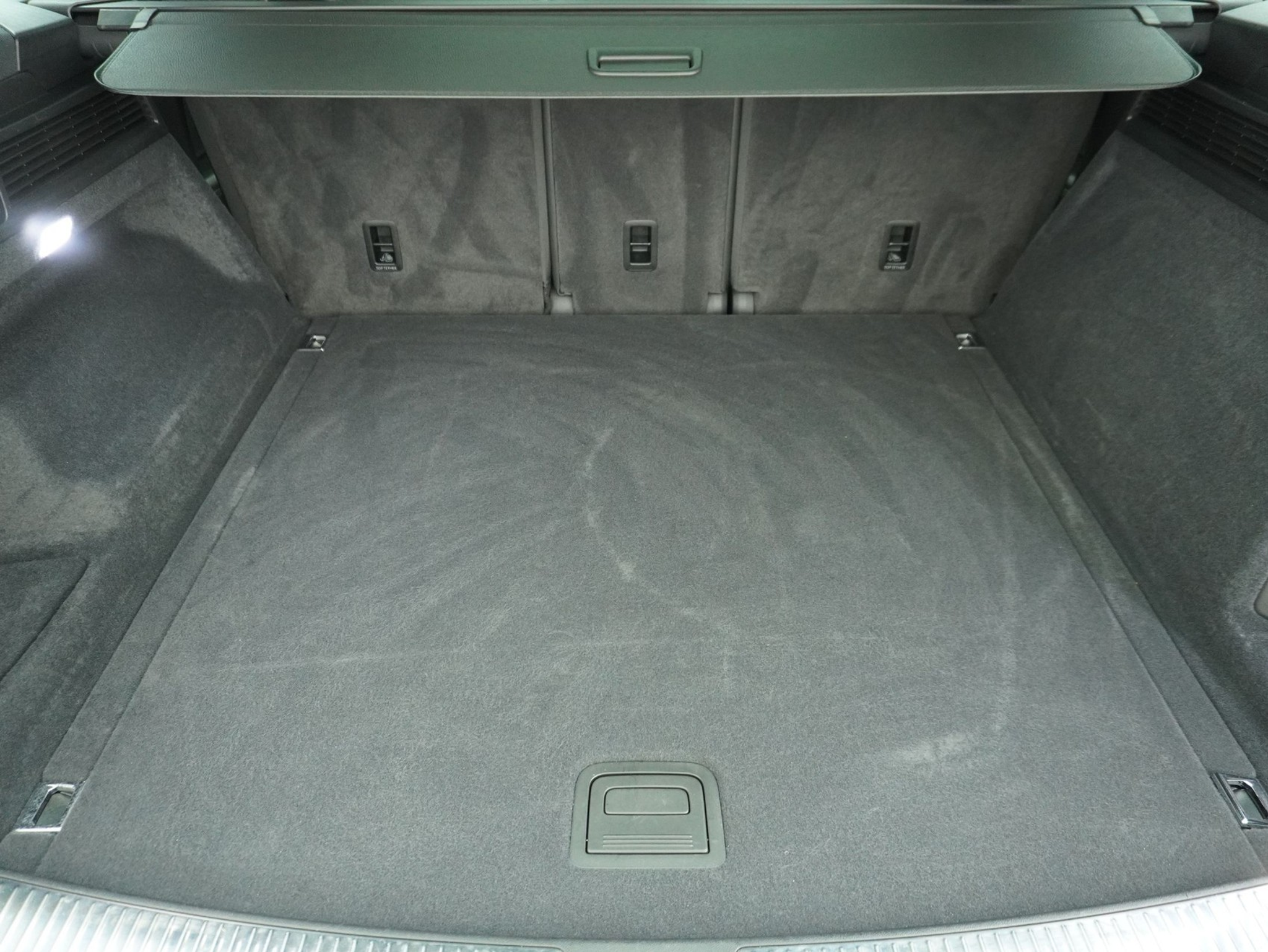 listing desktop thumbnail image 15