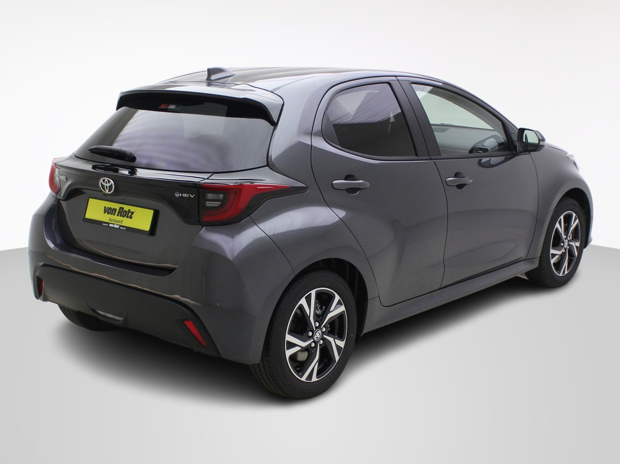 listing desktop thumbnail image 3