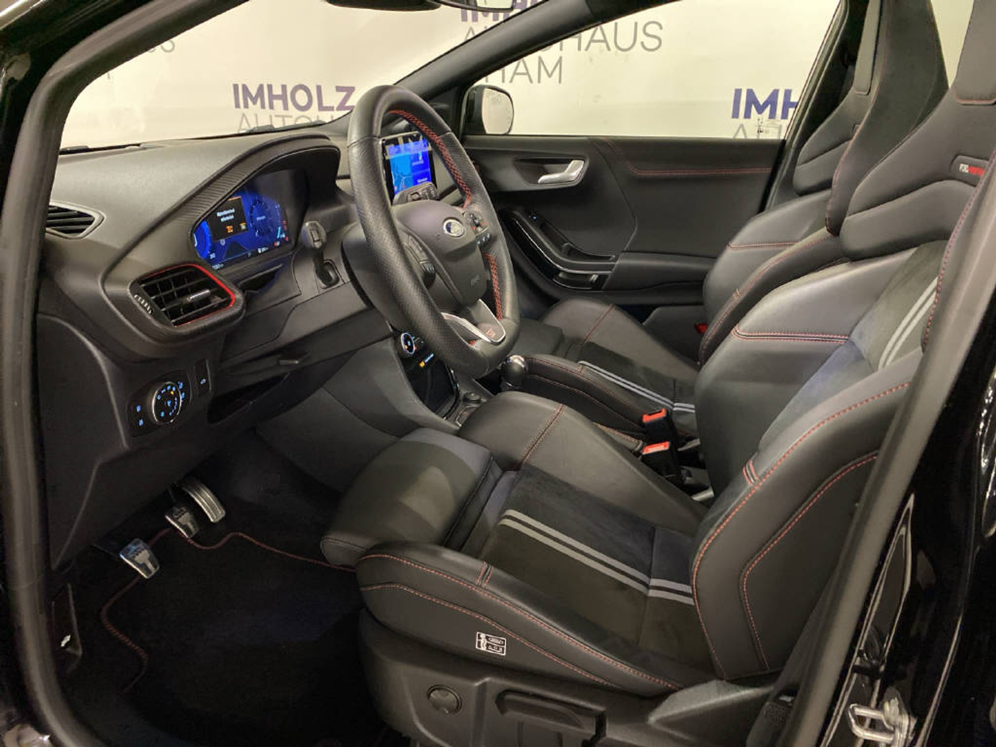 listing desktop thumbnail image 15