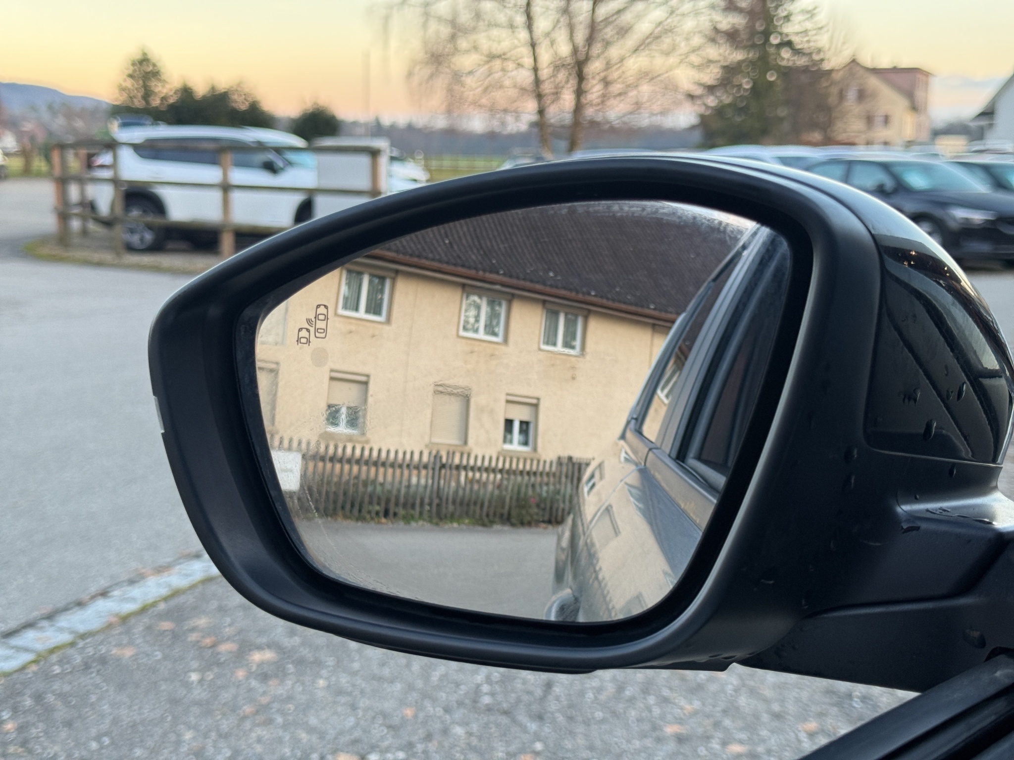 listing desktop thumbnail image 27