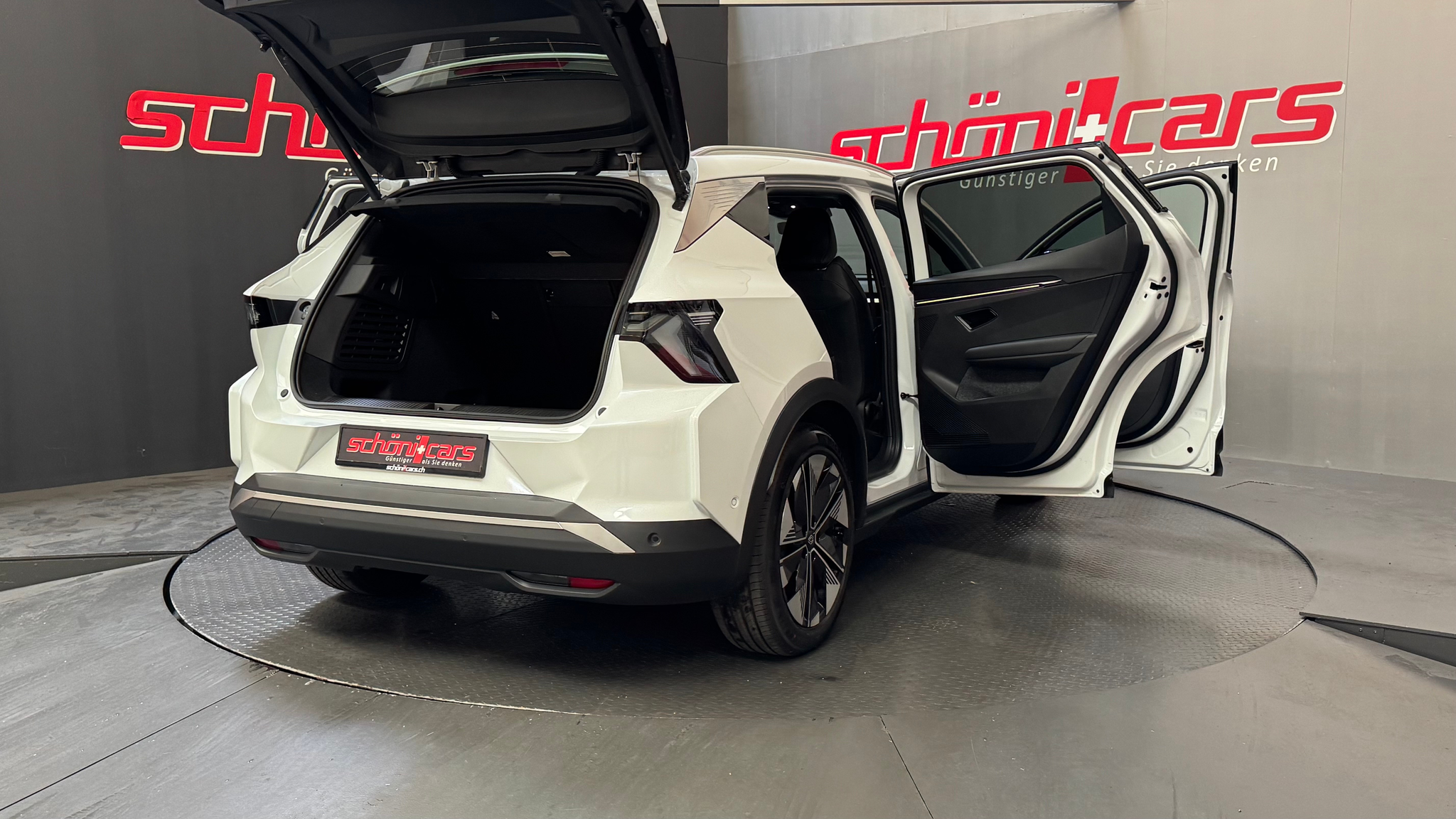 listing desktop thumbnail image 6